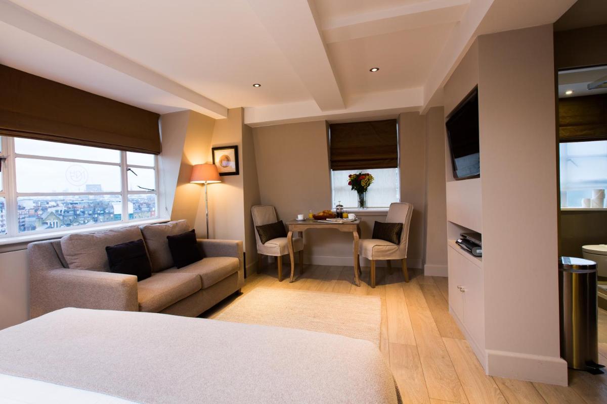 Studio with Sofa Bed photo 1