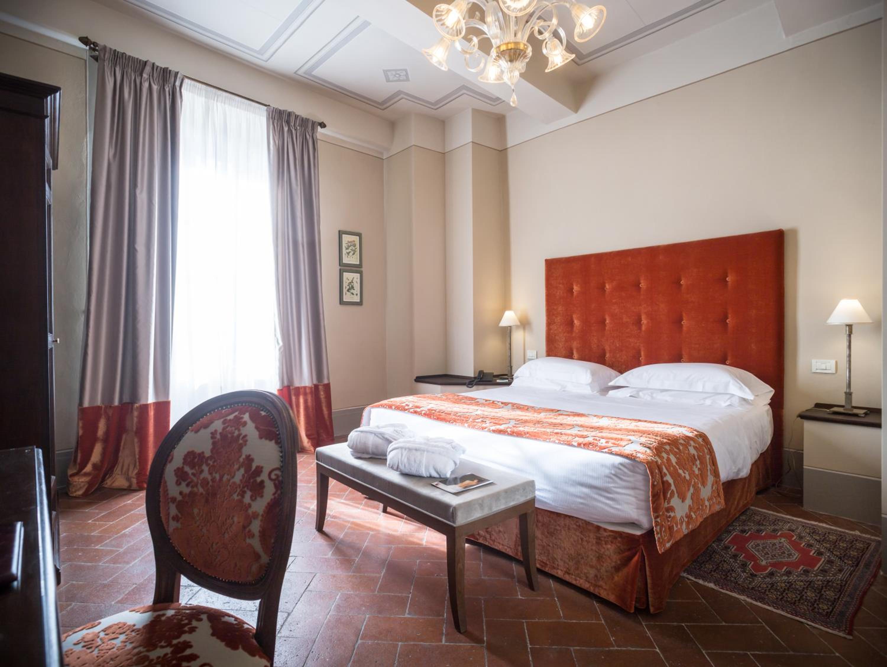 Superior Double Room - Photo 11