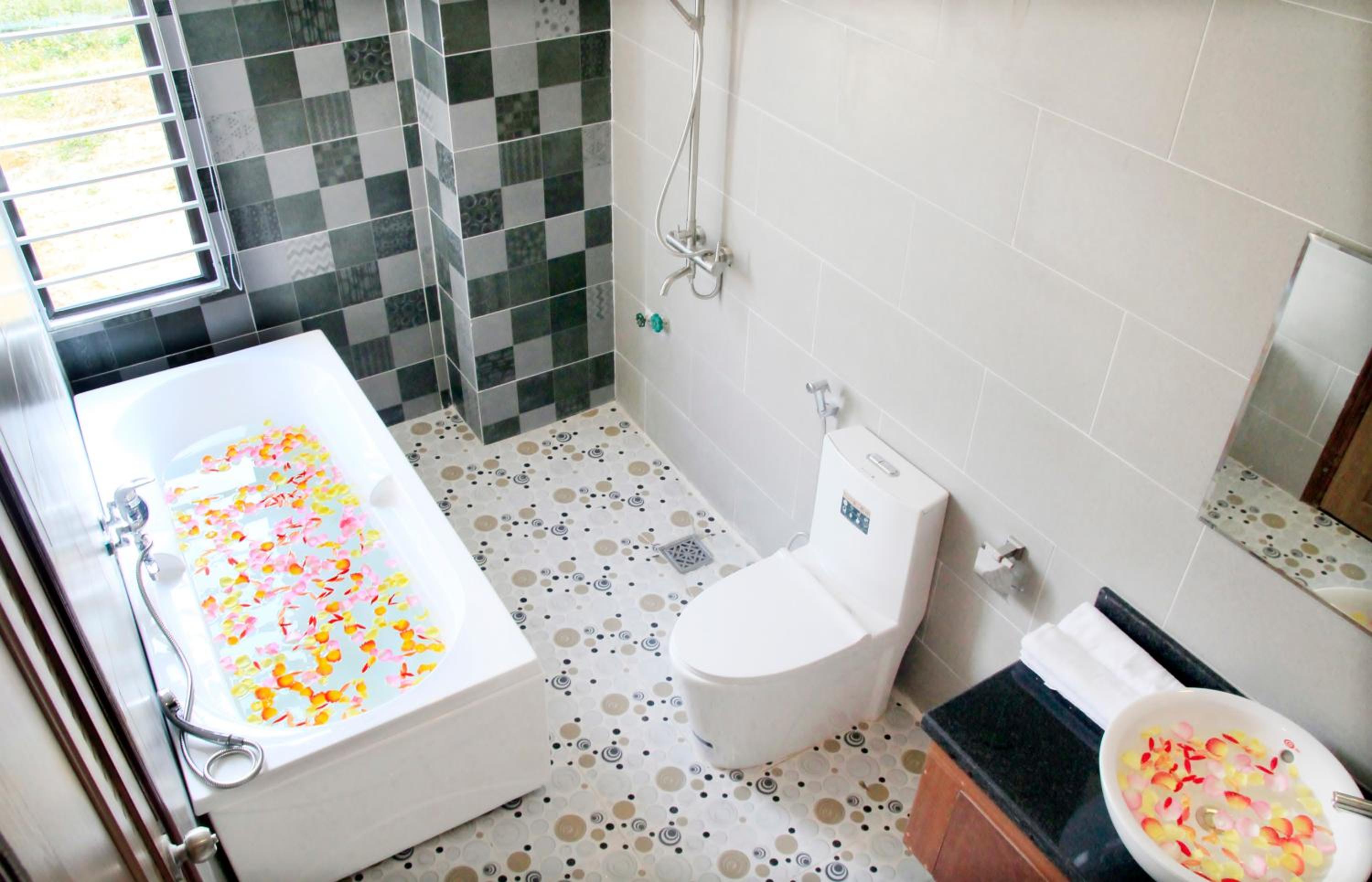 Quadruple Room with Bath