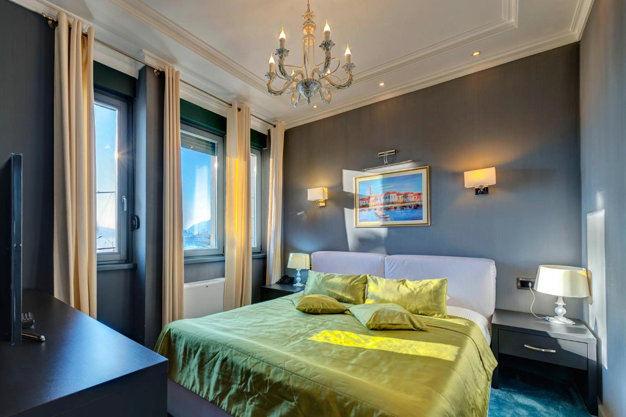 Suite with Sea View