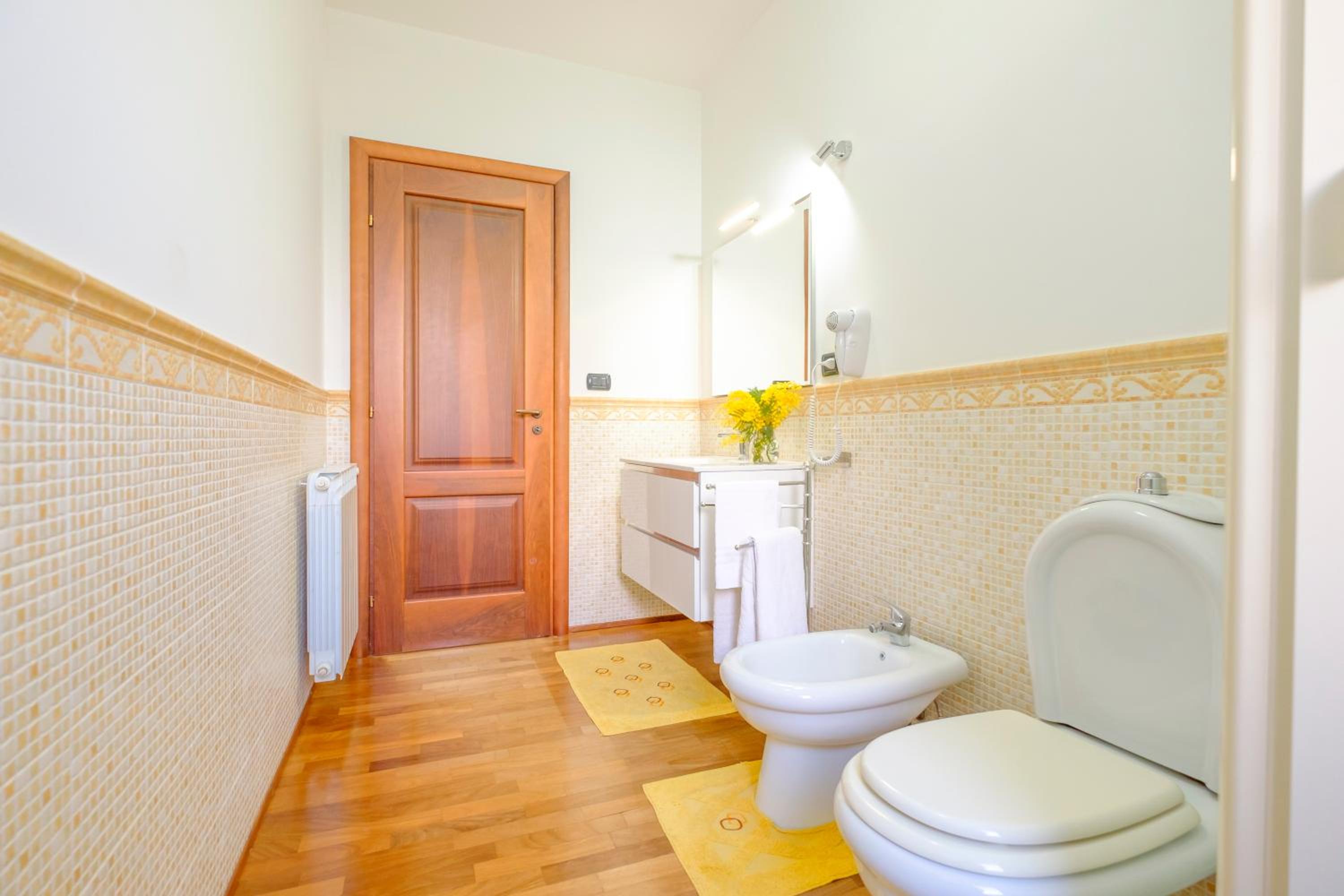 Junior Suite with Terrace and Sea View photo 2