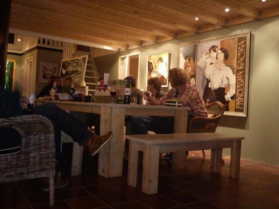 Family Room - Photo 15