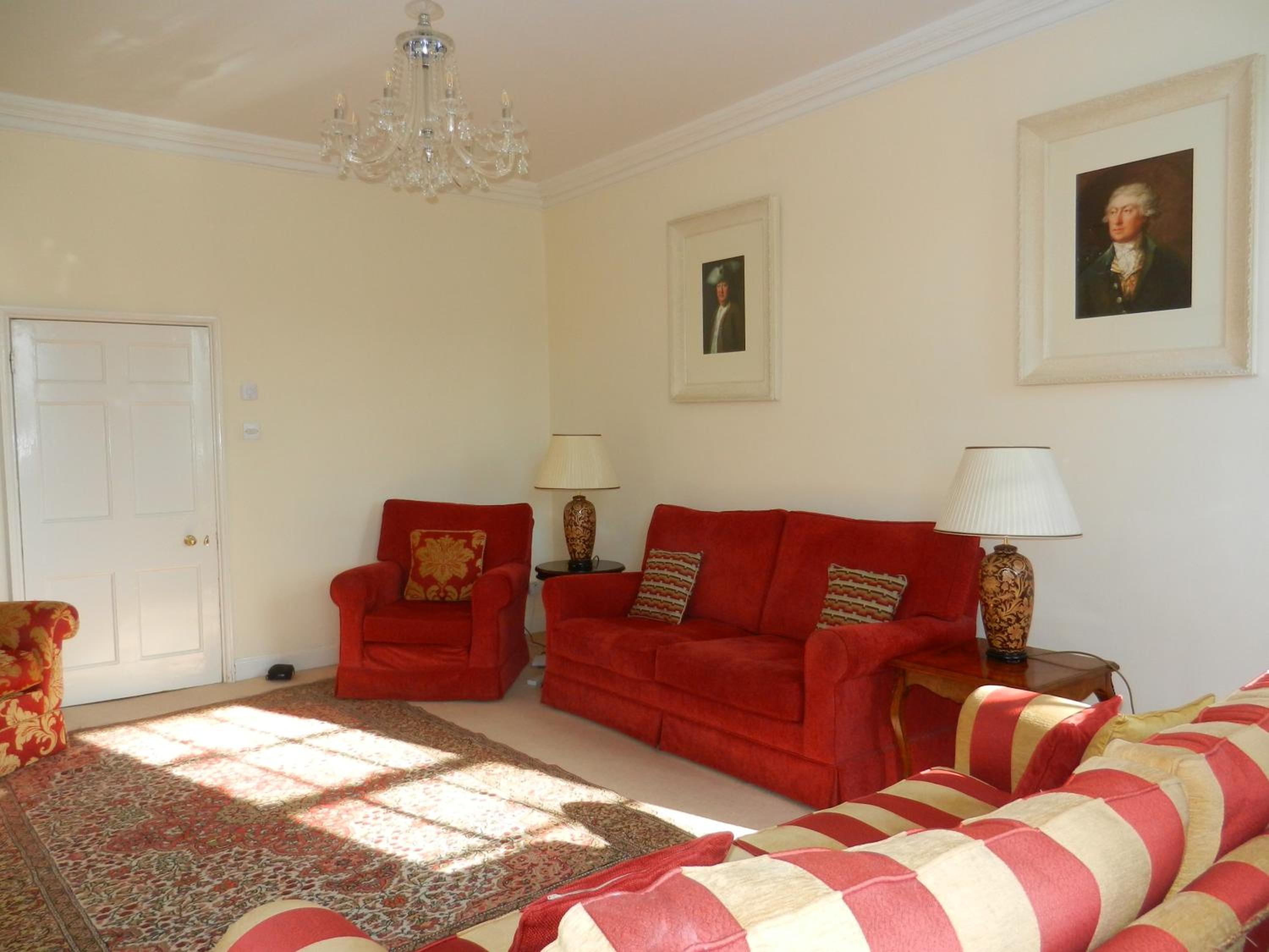 Apartment - Photo 5
