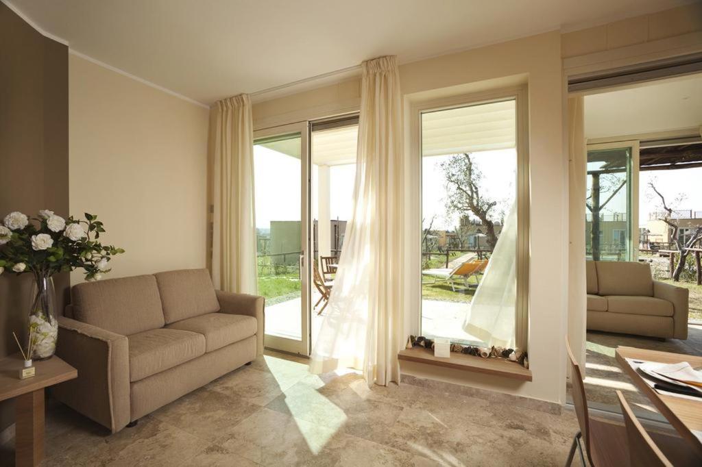 Deluxe Apartment - Photo 2