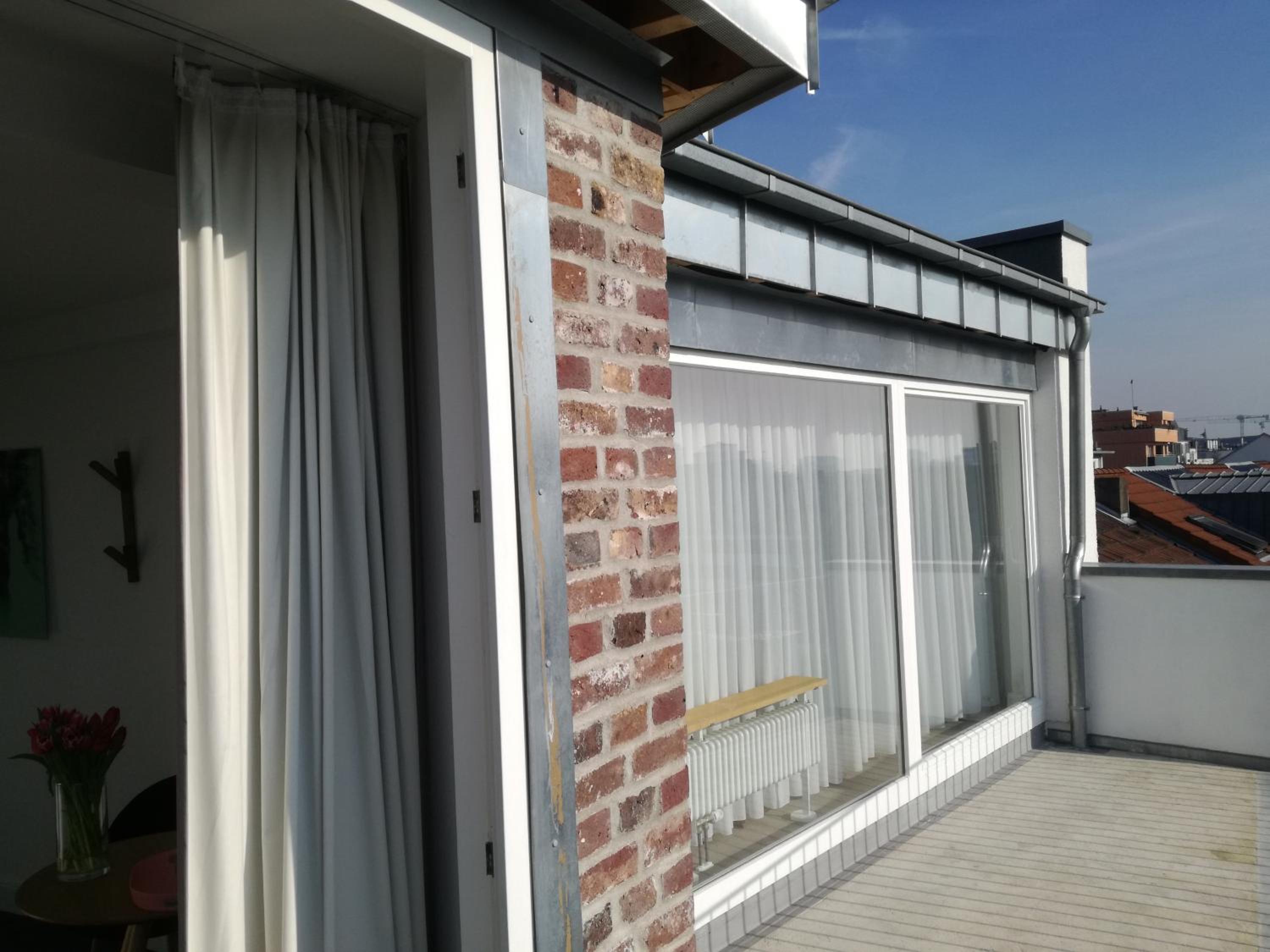 Suite - Photo 20