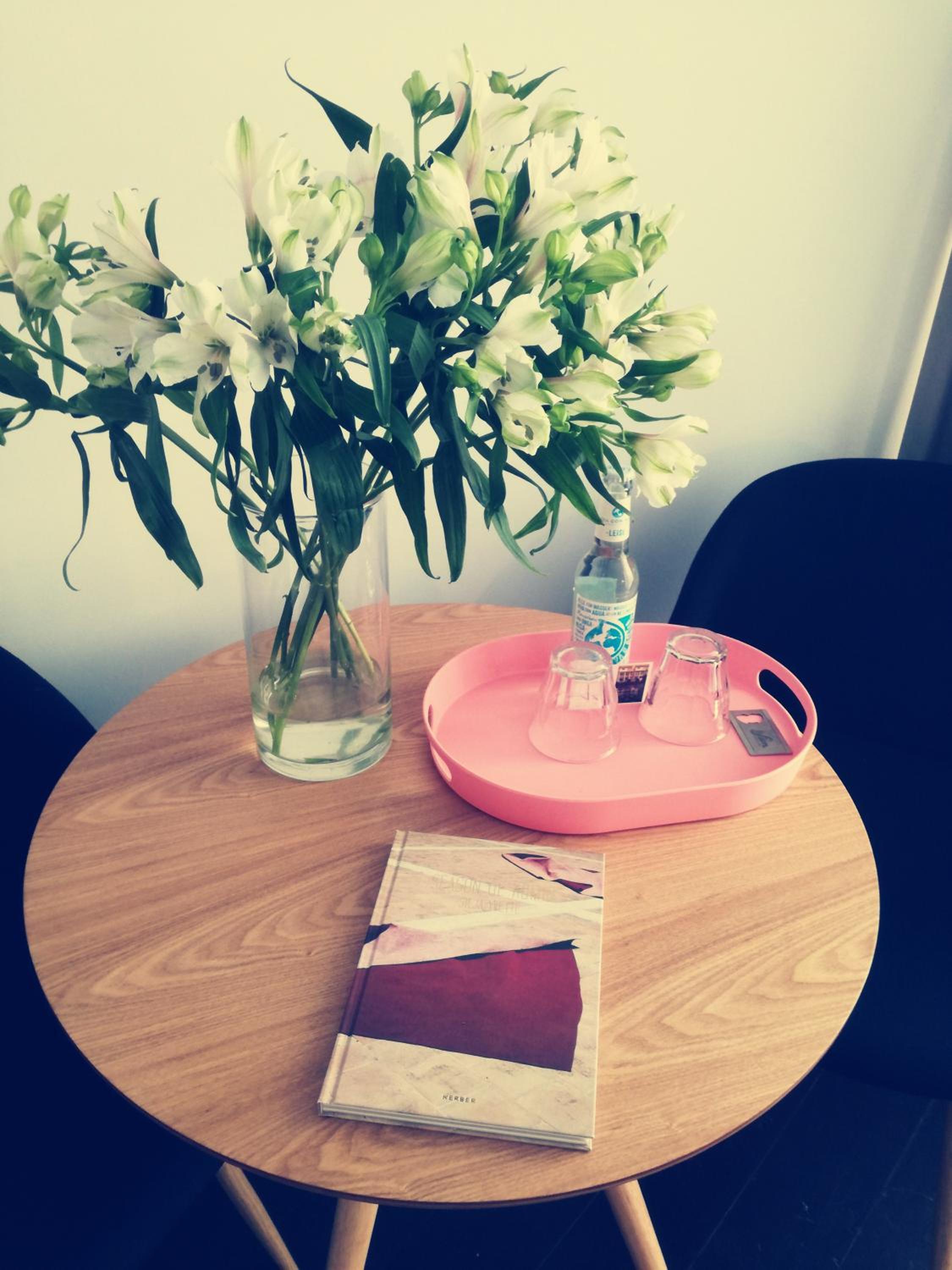 Suite - Photo 19