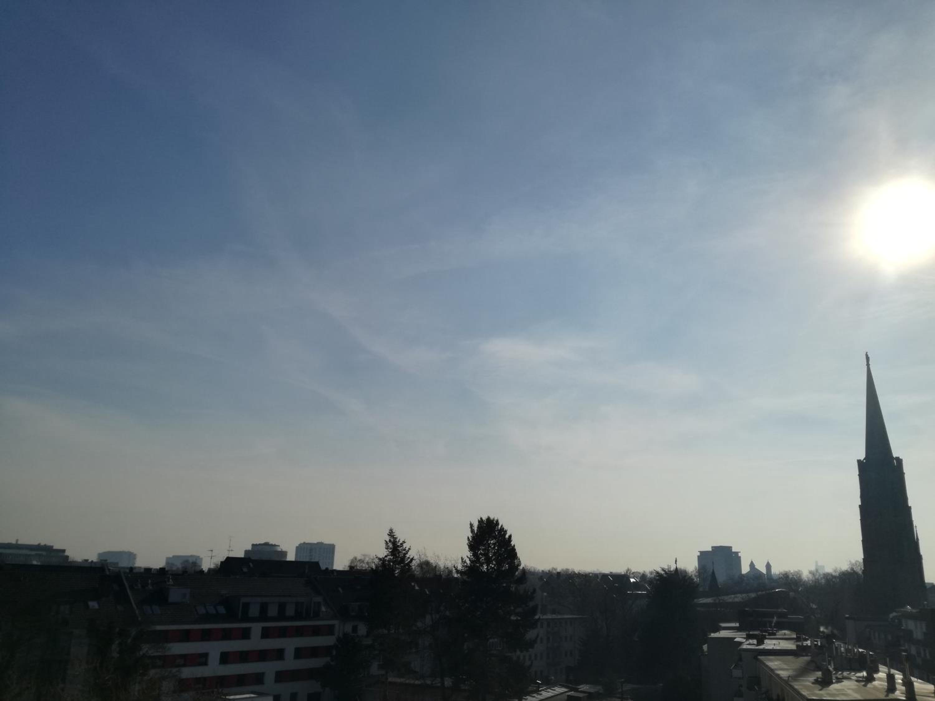 Suite - Photo 18