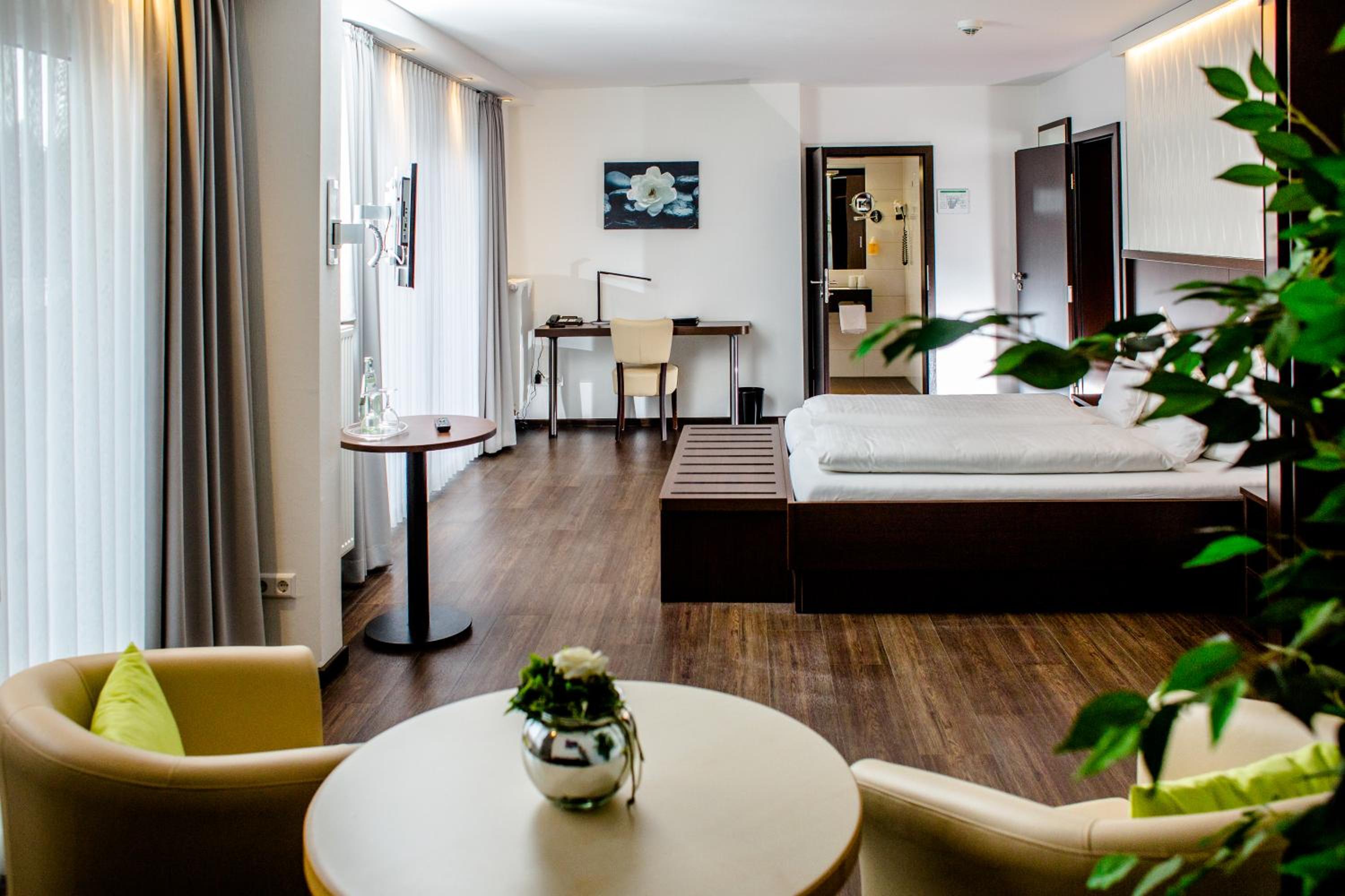 Double Room with Terrace - Photo 2