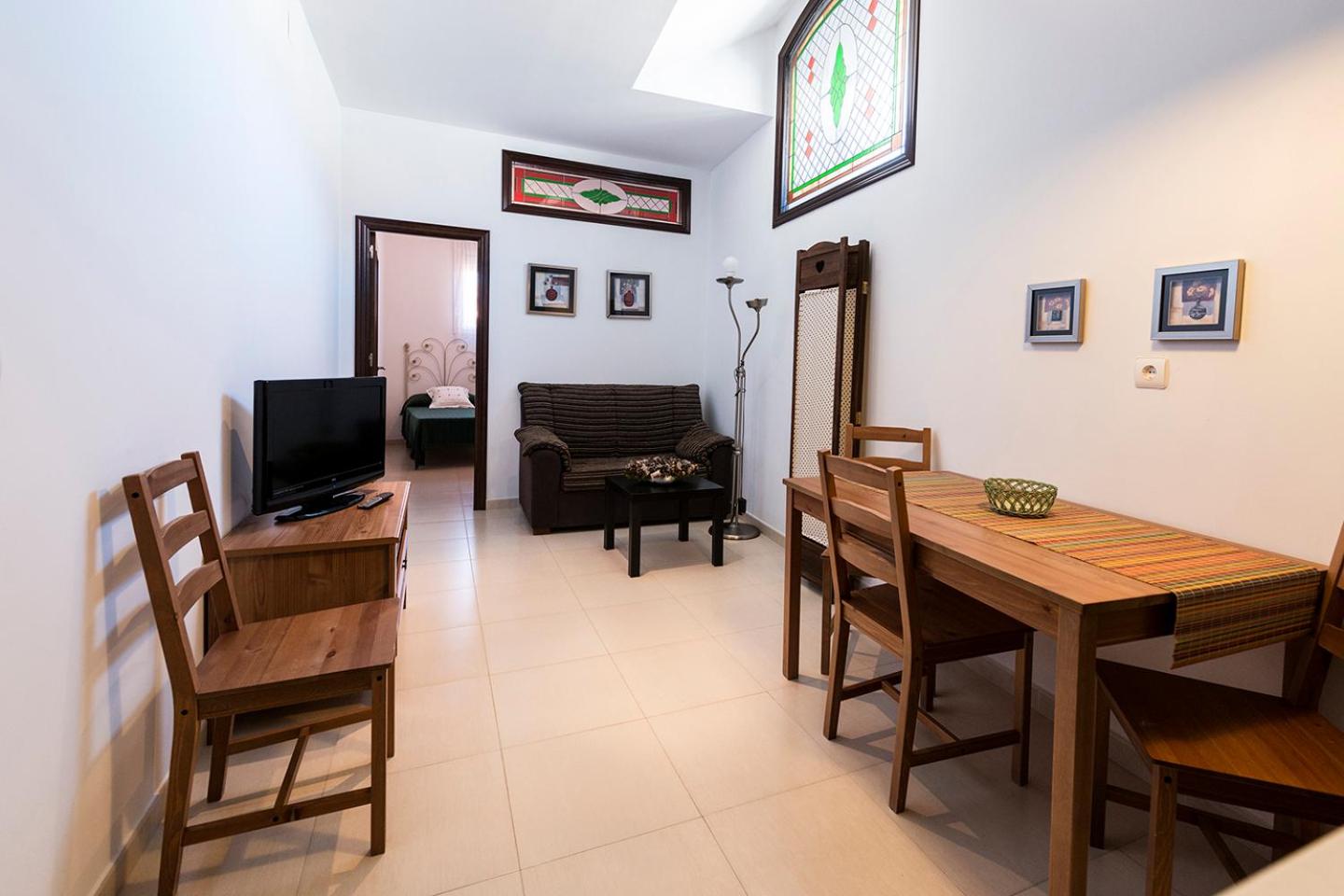 Family Double Room - Photo 1