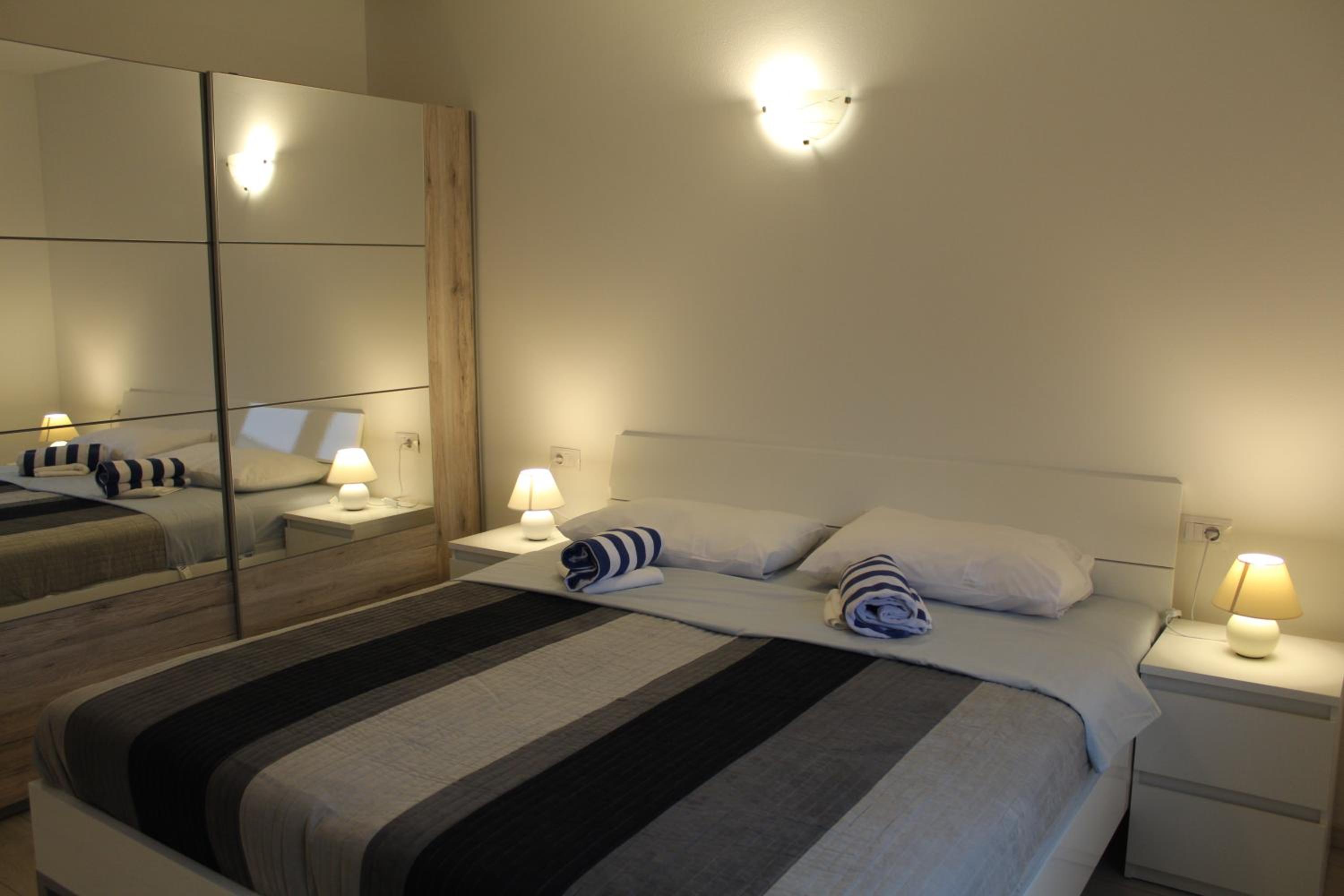 Apartment with Sea View - Photo 1