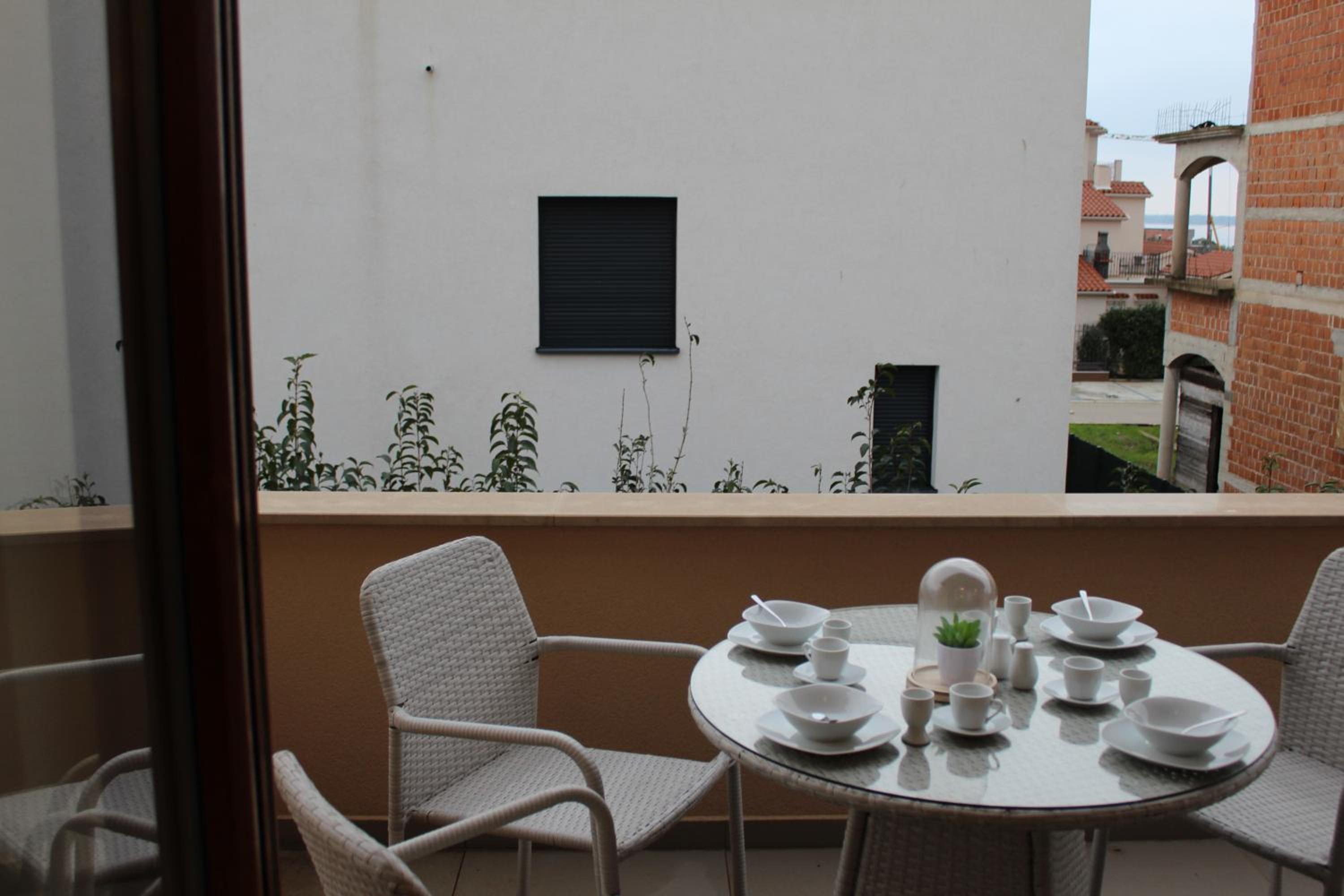 Apartment with Sea View - Photo 27