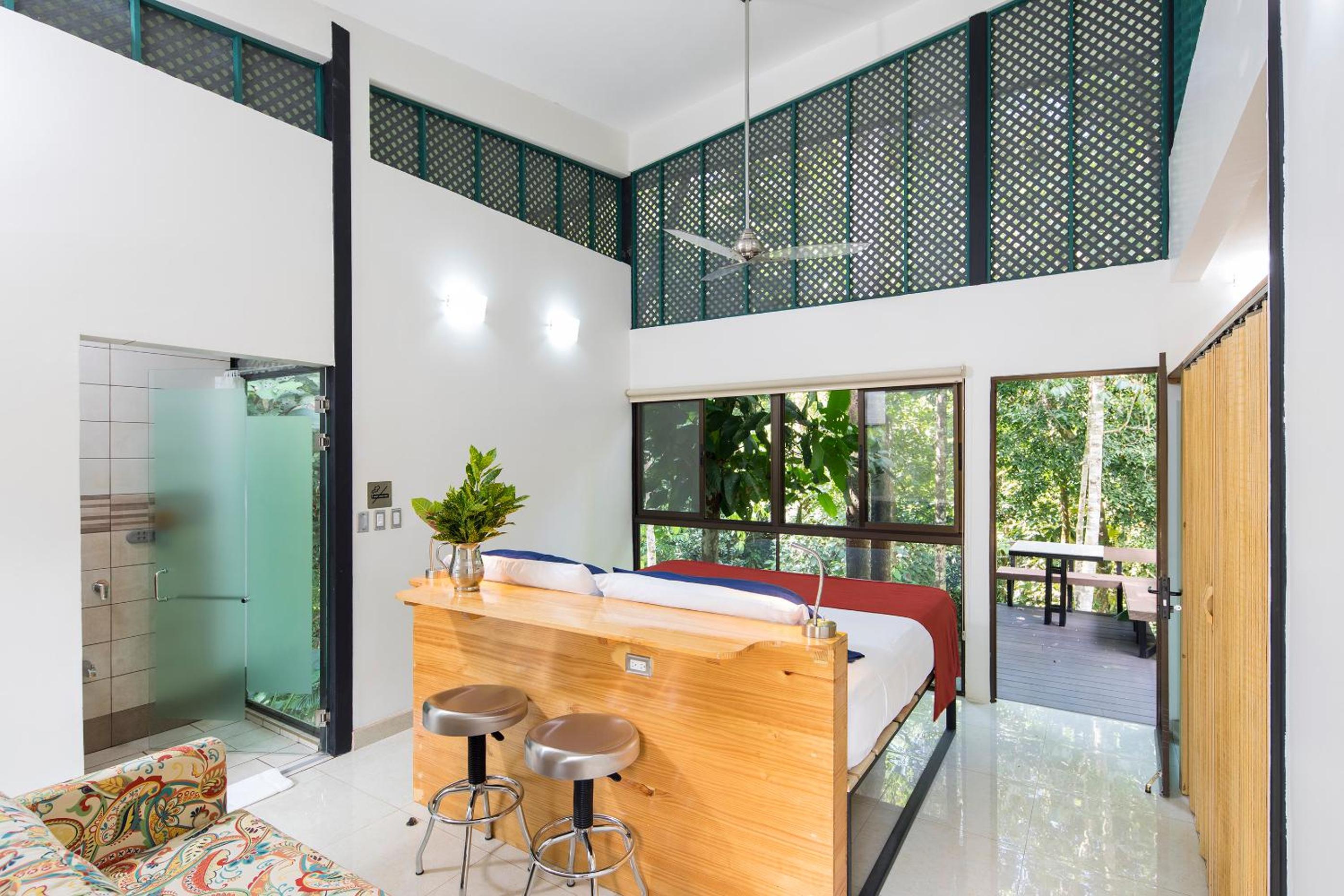 One-Bedroom Bungalow photo 1