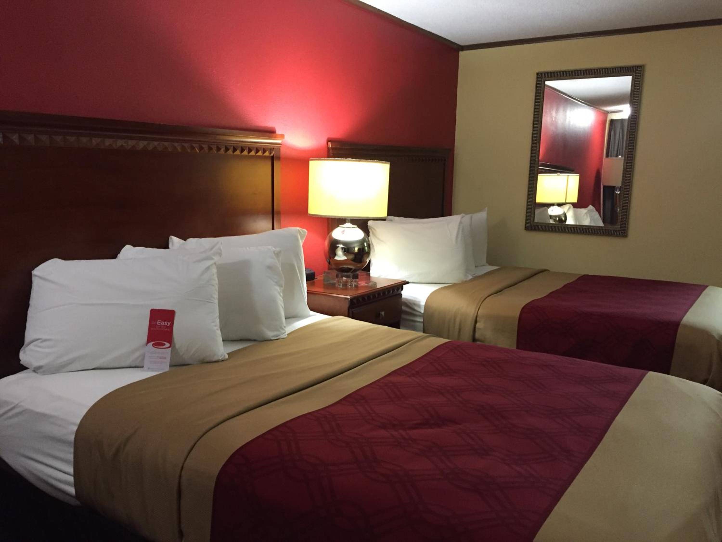 Double Room with Two Double Beds - Non-Smoking photo 1