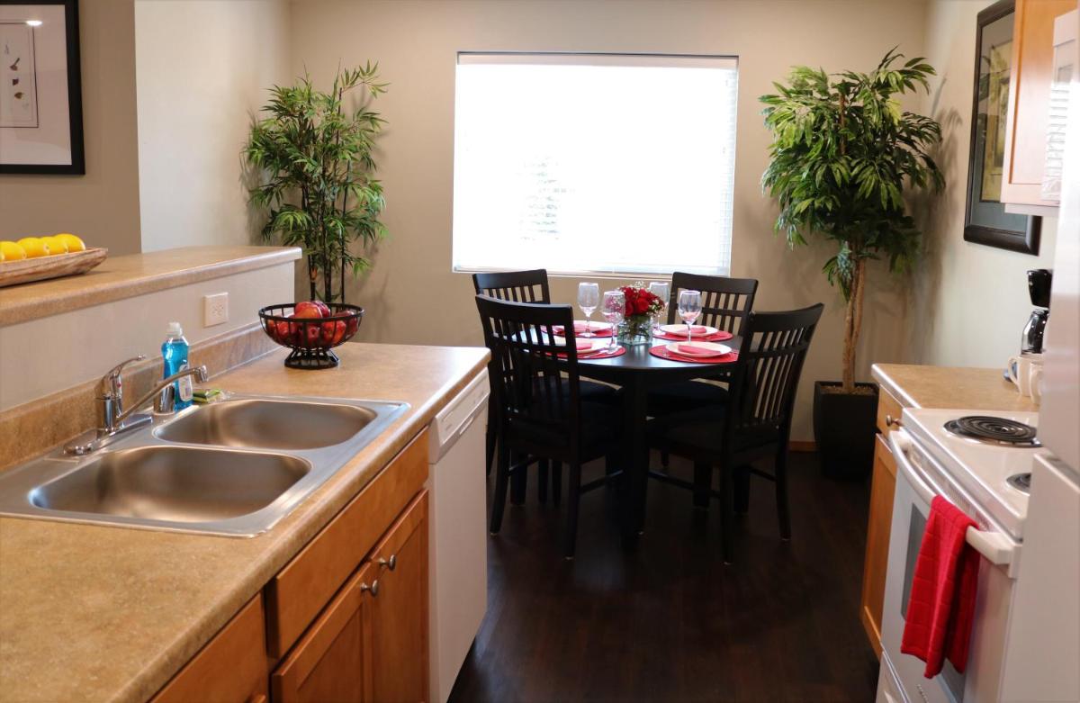 Executive Suite photo 2