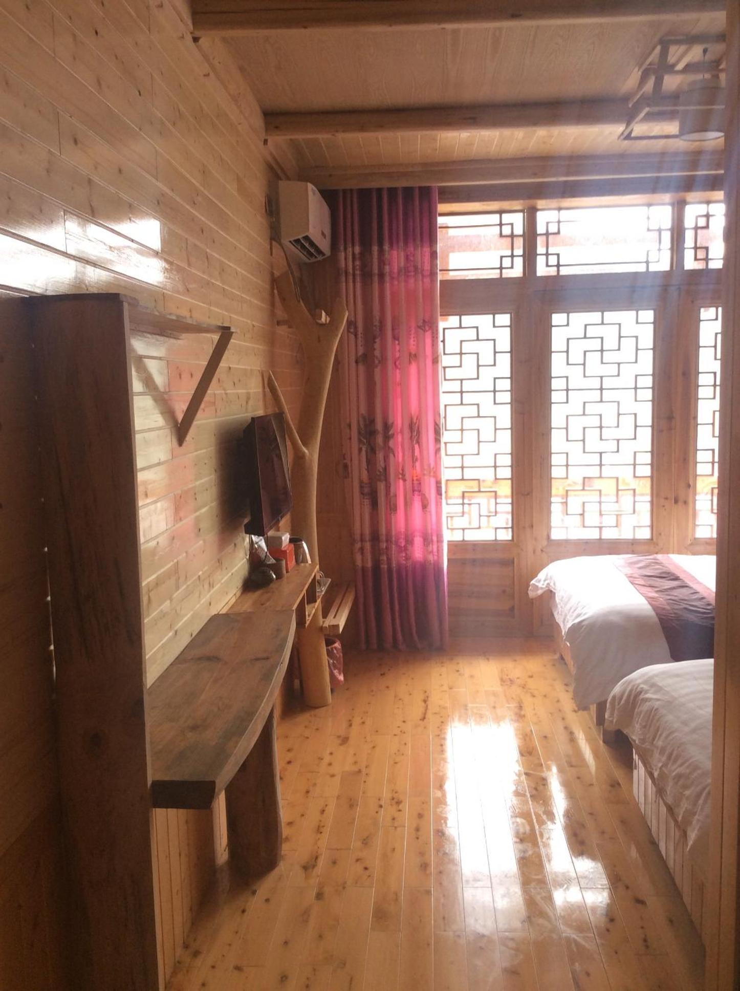 Twin Room with Balcony photo 2