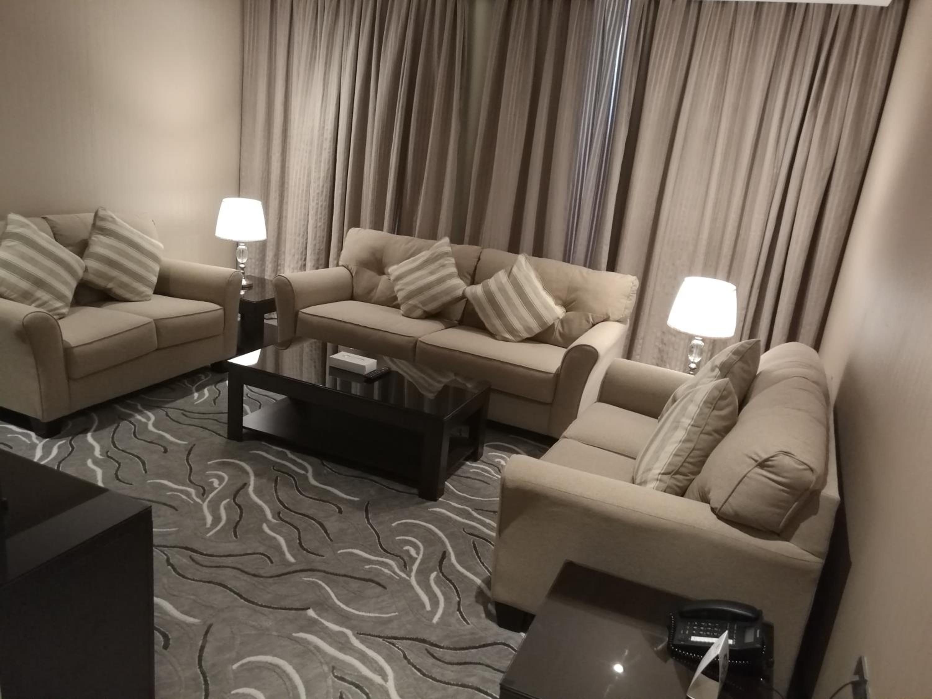 One-Bedroom Suite photo 1