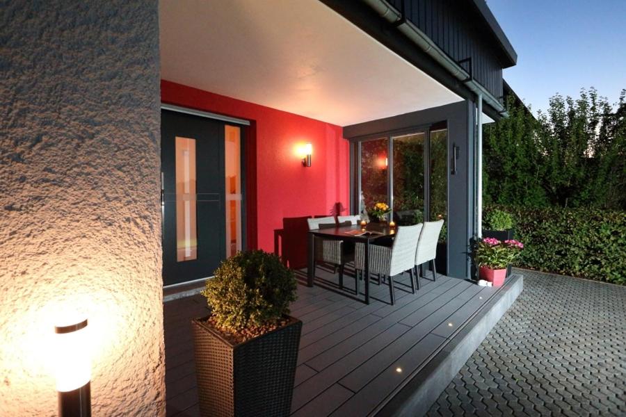 Apartment with Lake View photo 3