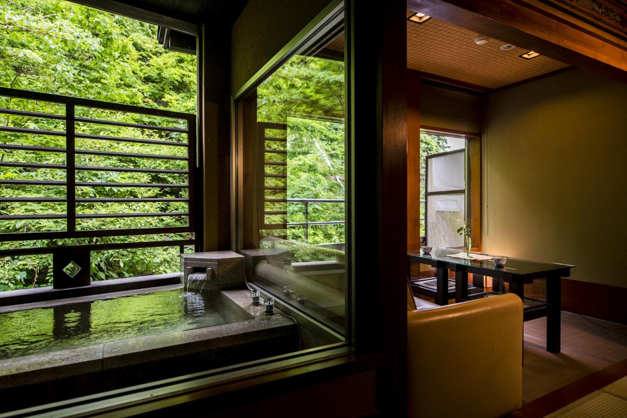 Japanese-Style Suite with Open-Air Bath - Non-Smoking photo 2