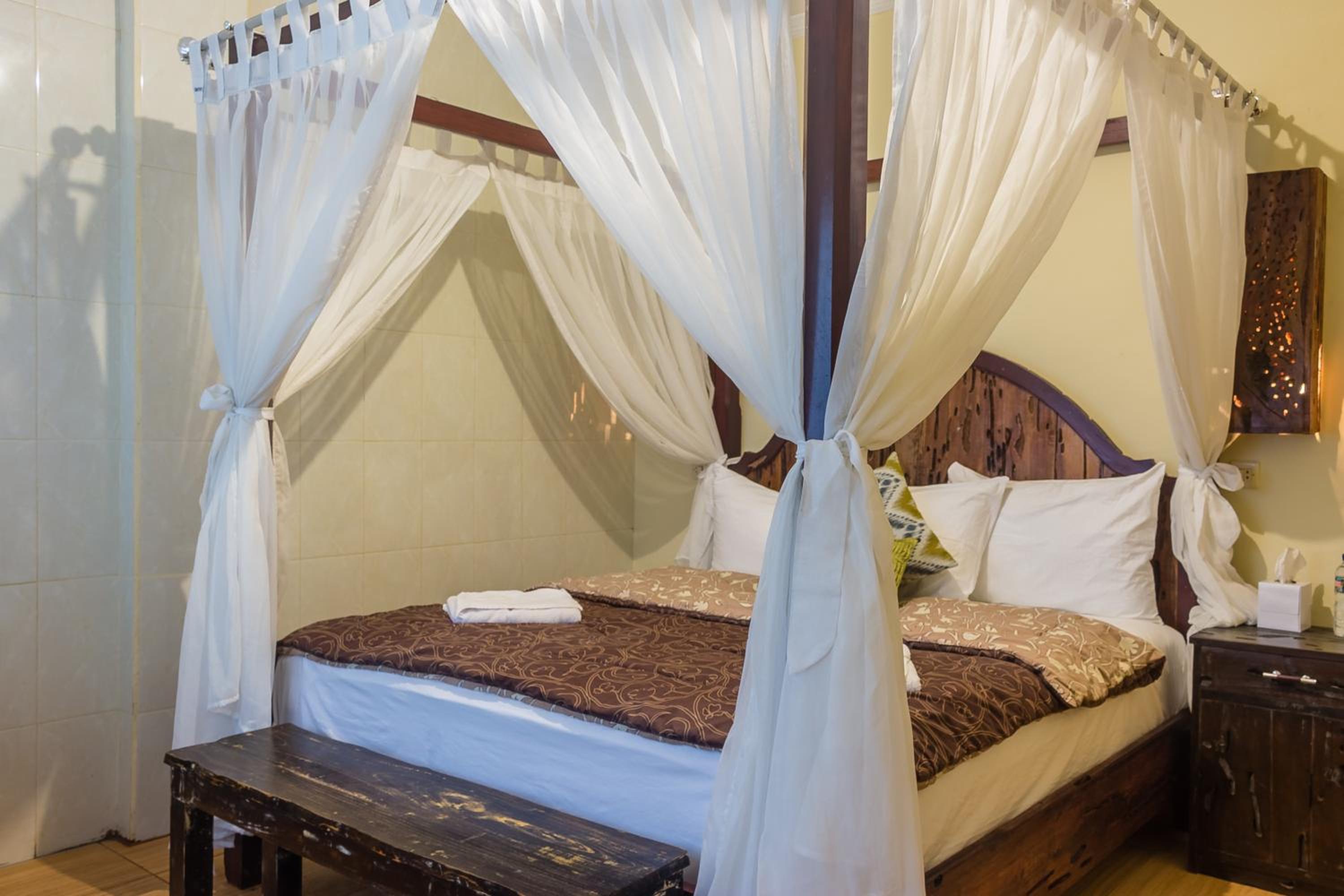 Deluxe Double Room with Balcony - Photo 47