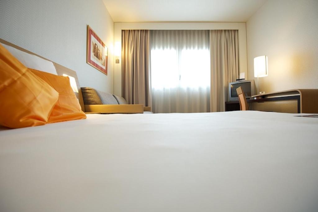 Standard Double Room - Photo 6