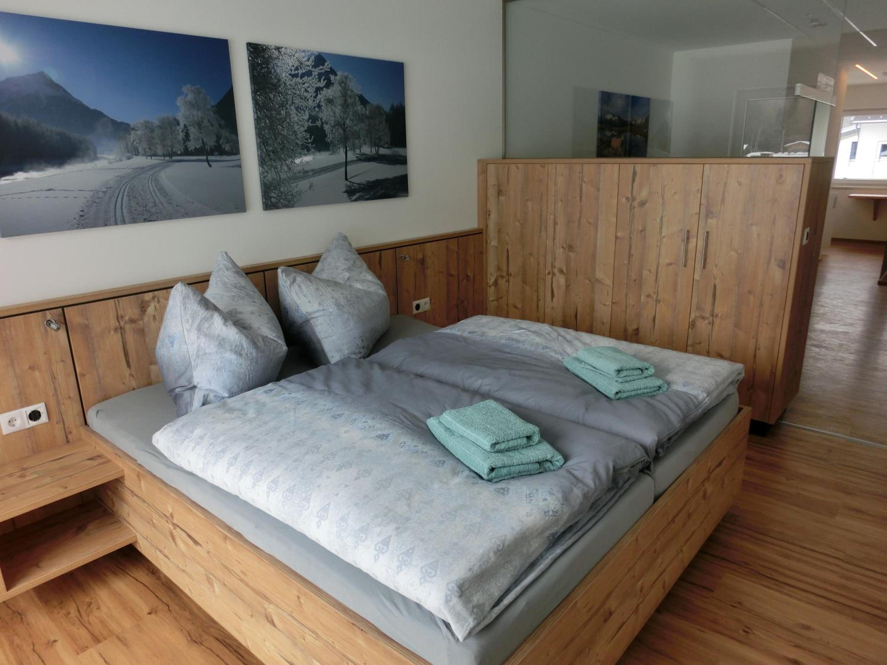 Apartment with Mountain View photo 1