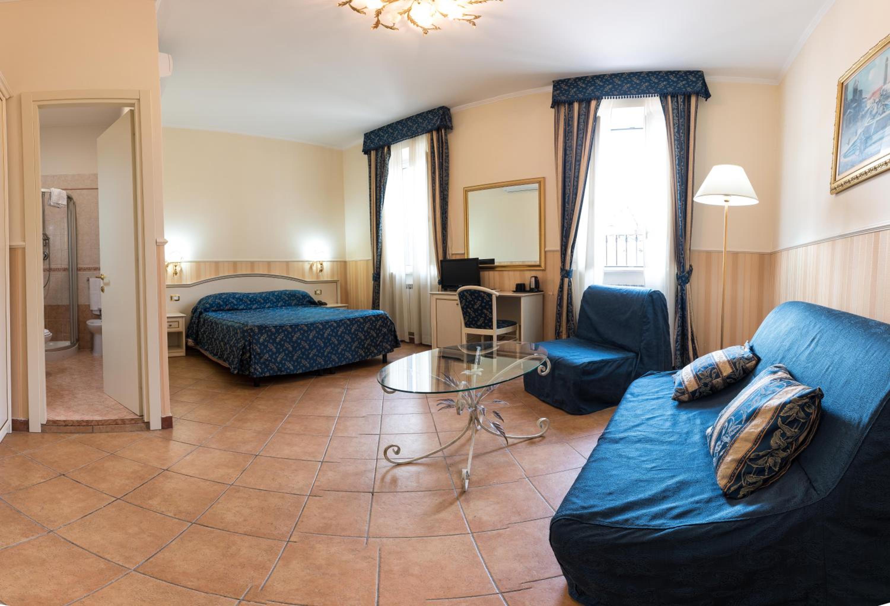 Quadruple Room photo 2