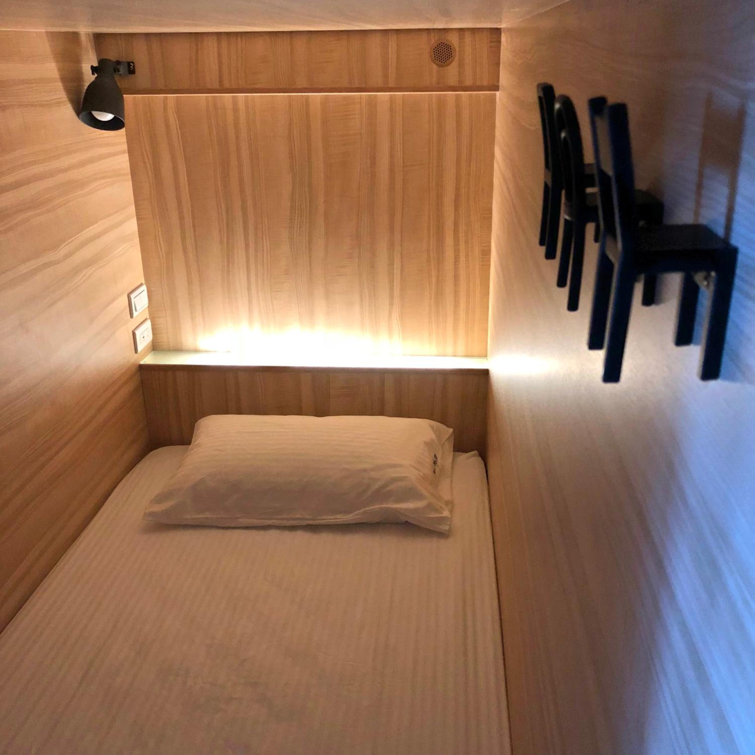 Single Capsule Room photo 3