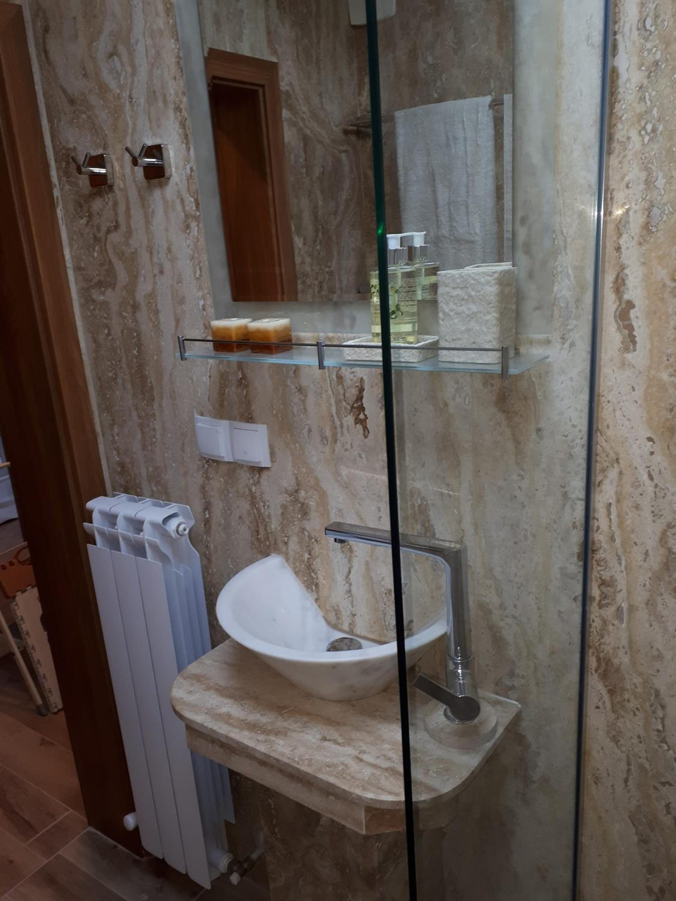 Apartment - Photo 11