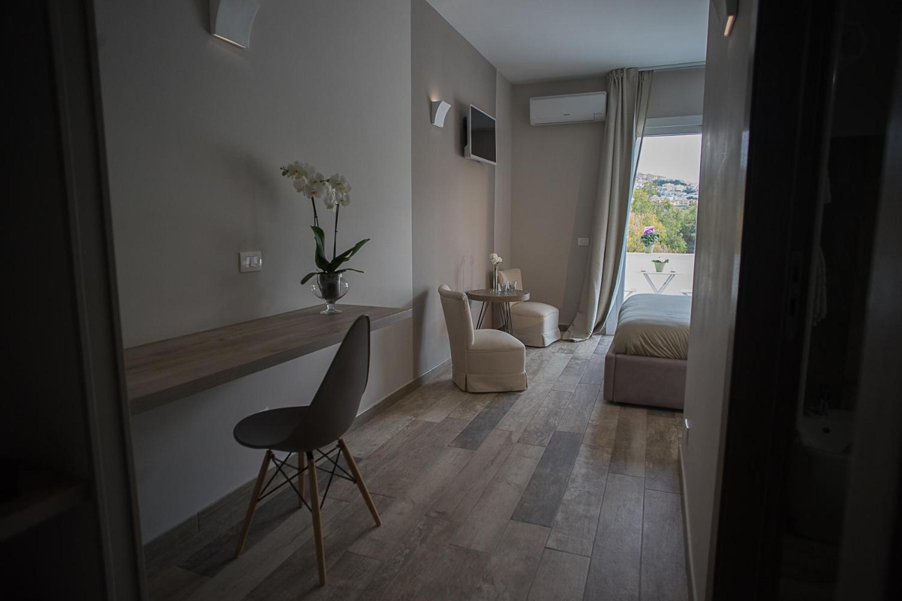 Superior Double or Twin Room with Terrace