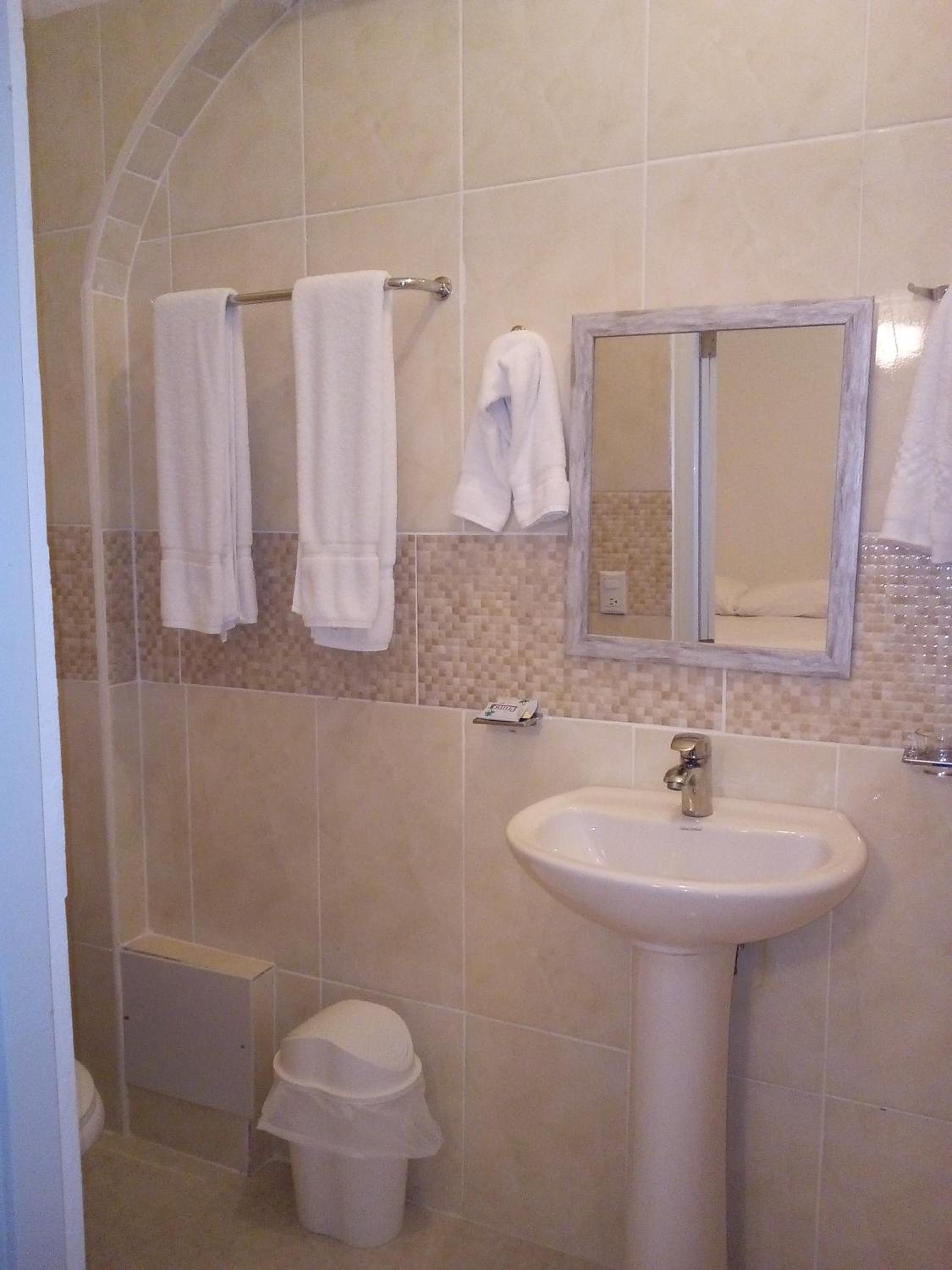 Standard Triple Room photo 2