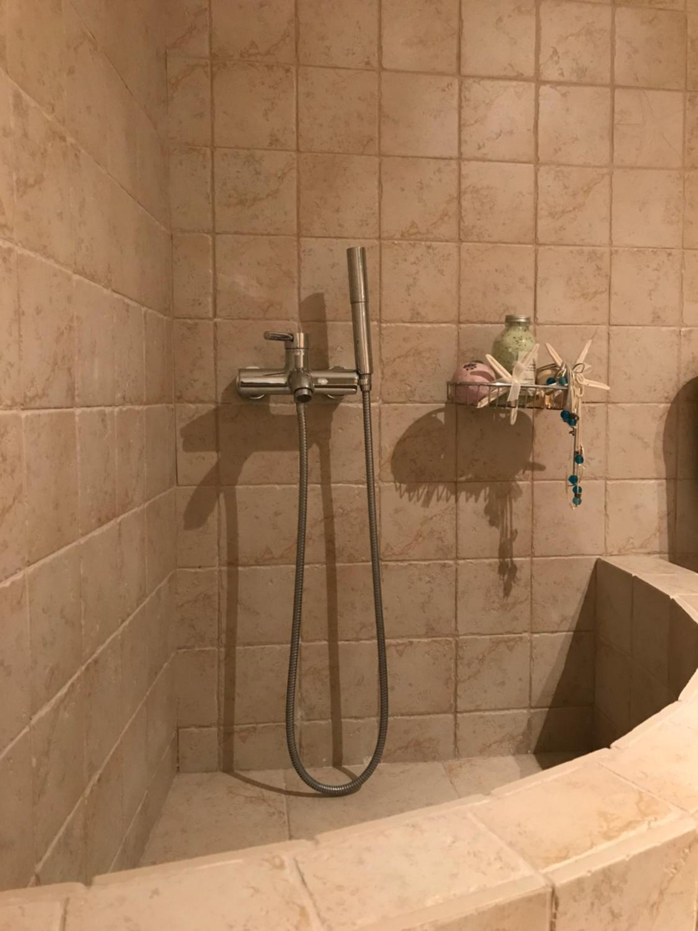 Apartment - Photo 25
