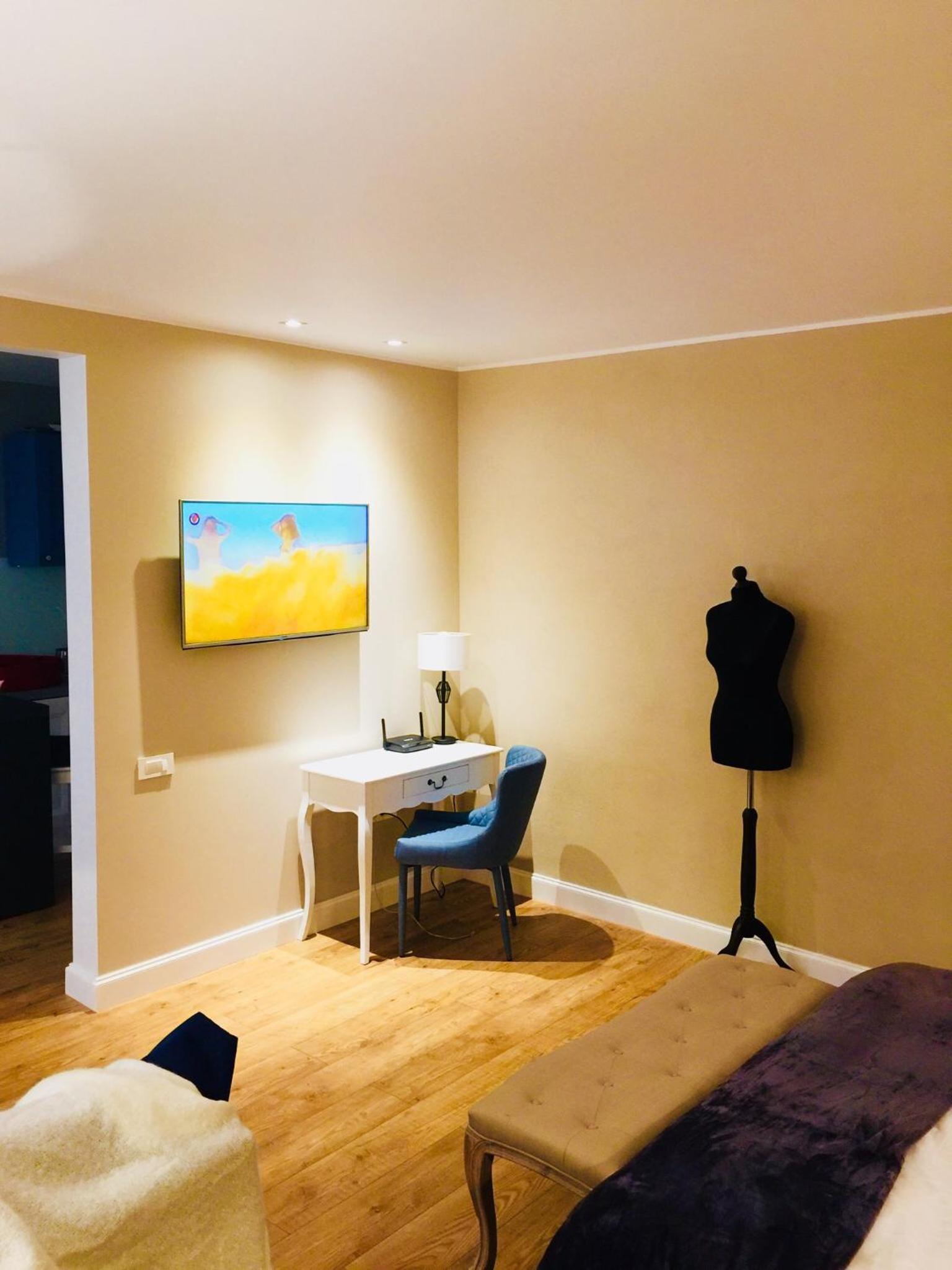 Studio Apartment - Photo 7