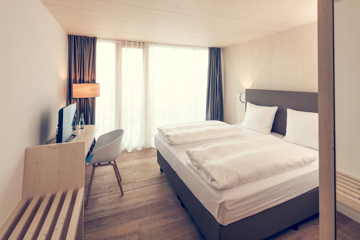 Standard Double Room - Photo 19
