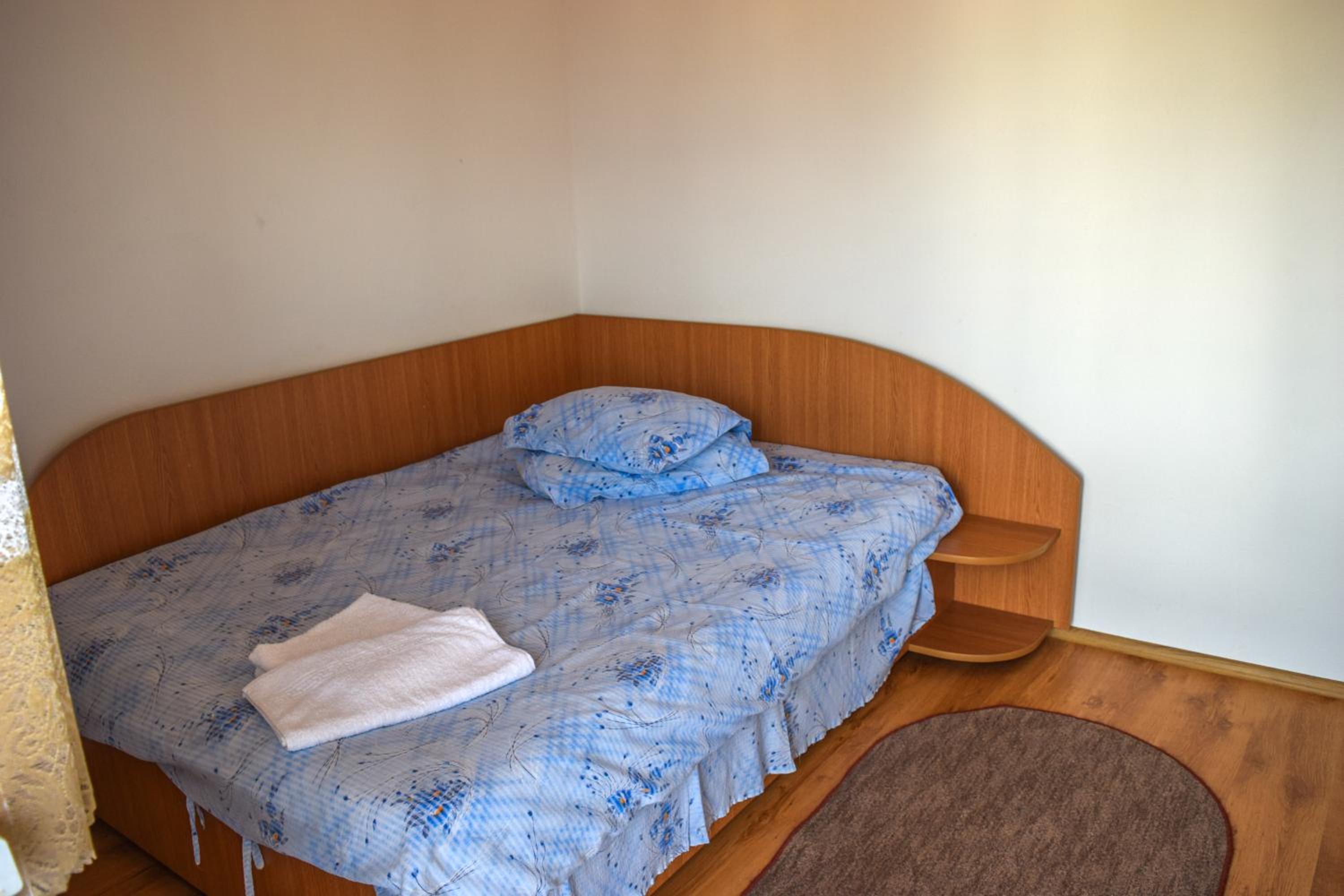 Standard Double Room - Photo 24