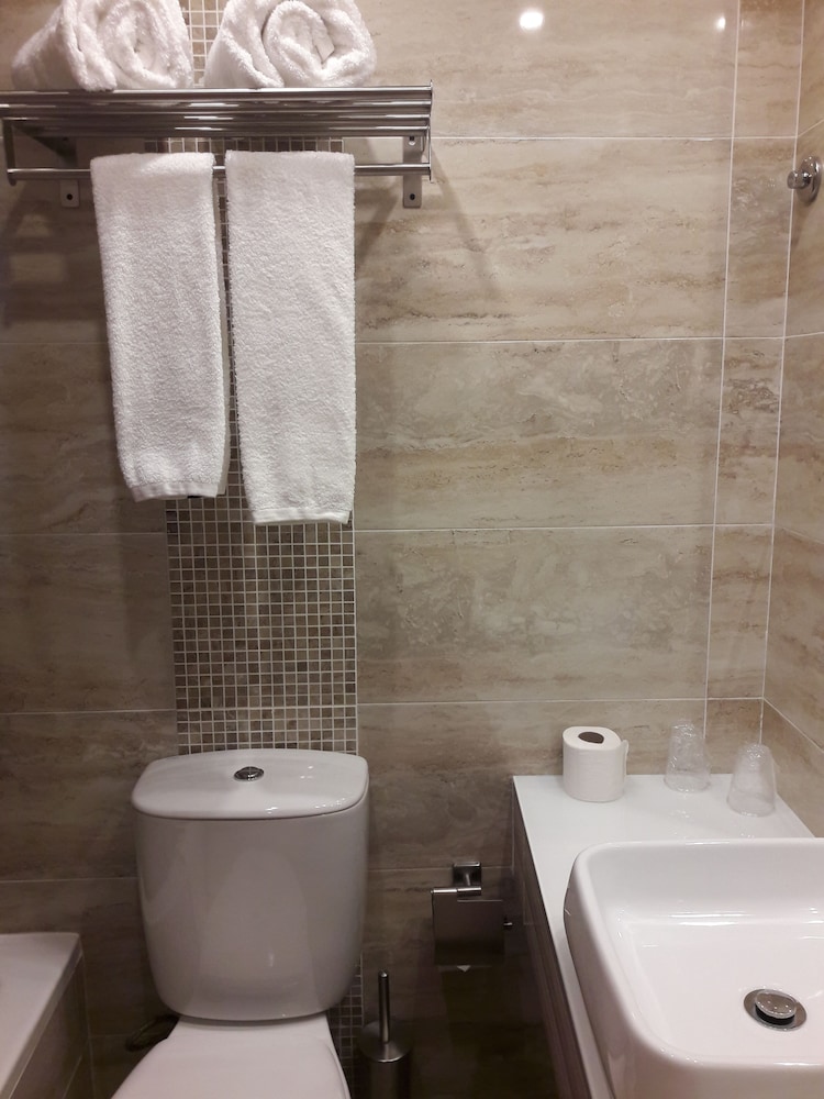 Double or Twin Room photo 2