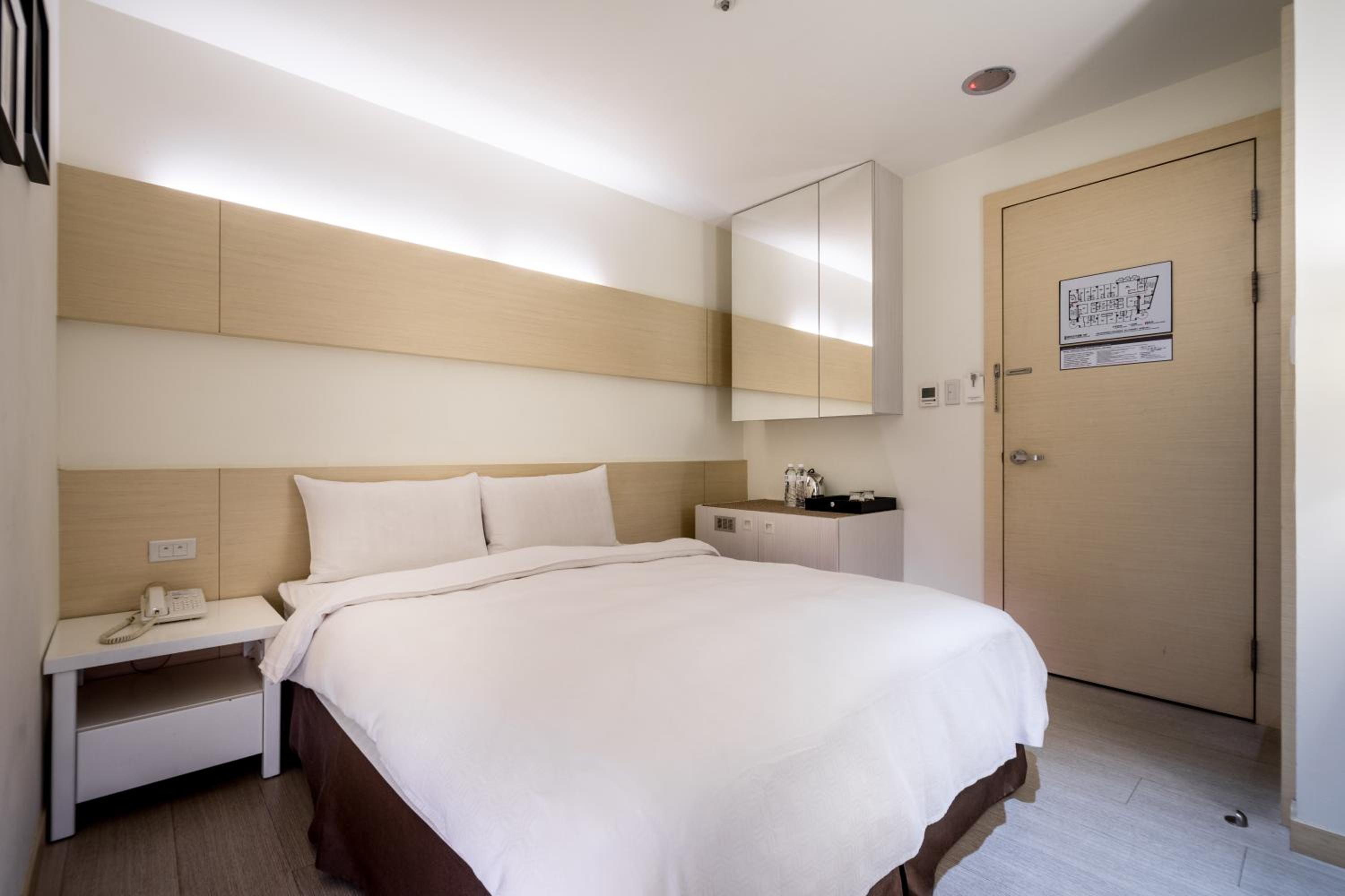 Exquisite Double Room (No Window)