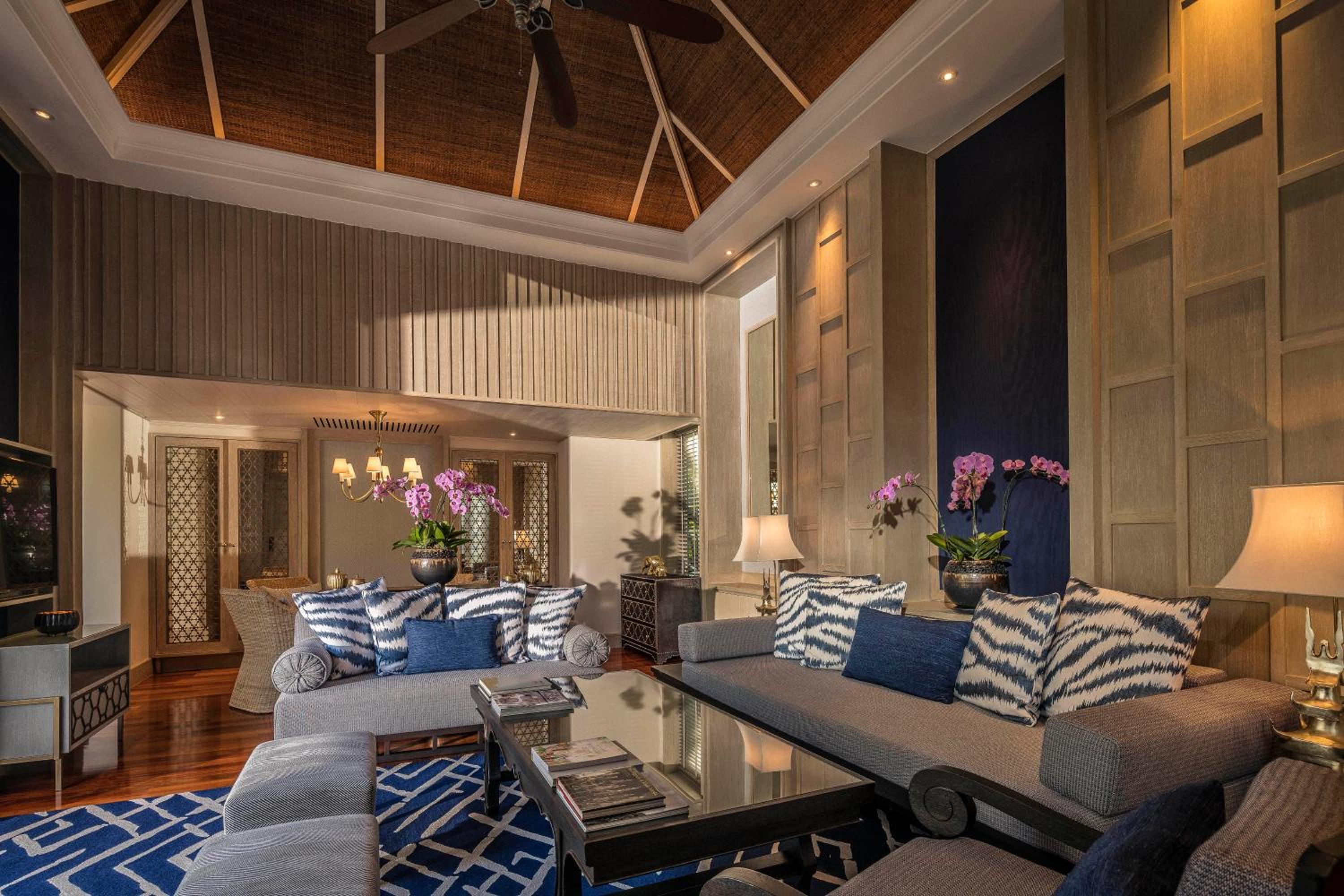 Two-Bedroom Royal Villa by Jim Thompson - Photo 8