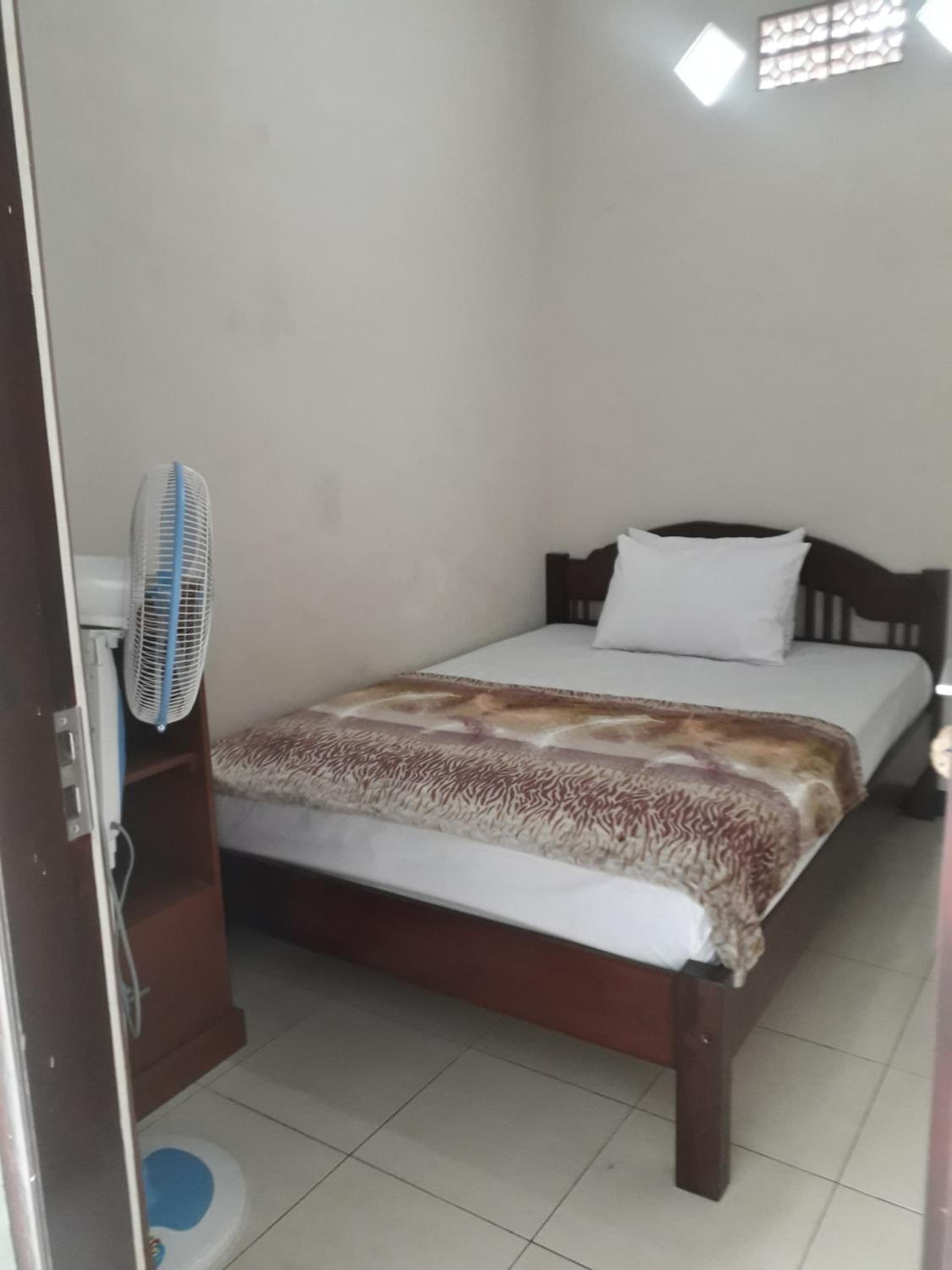 Budget Double Room photo 1