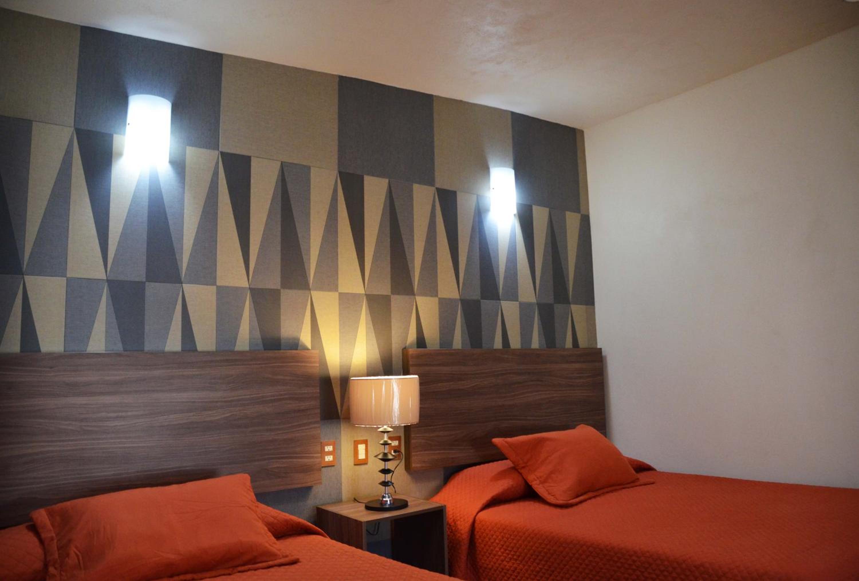 Twin Room - Photo 5