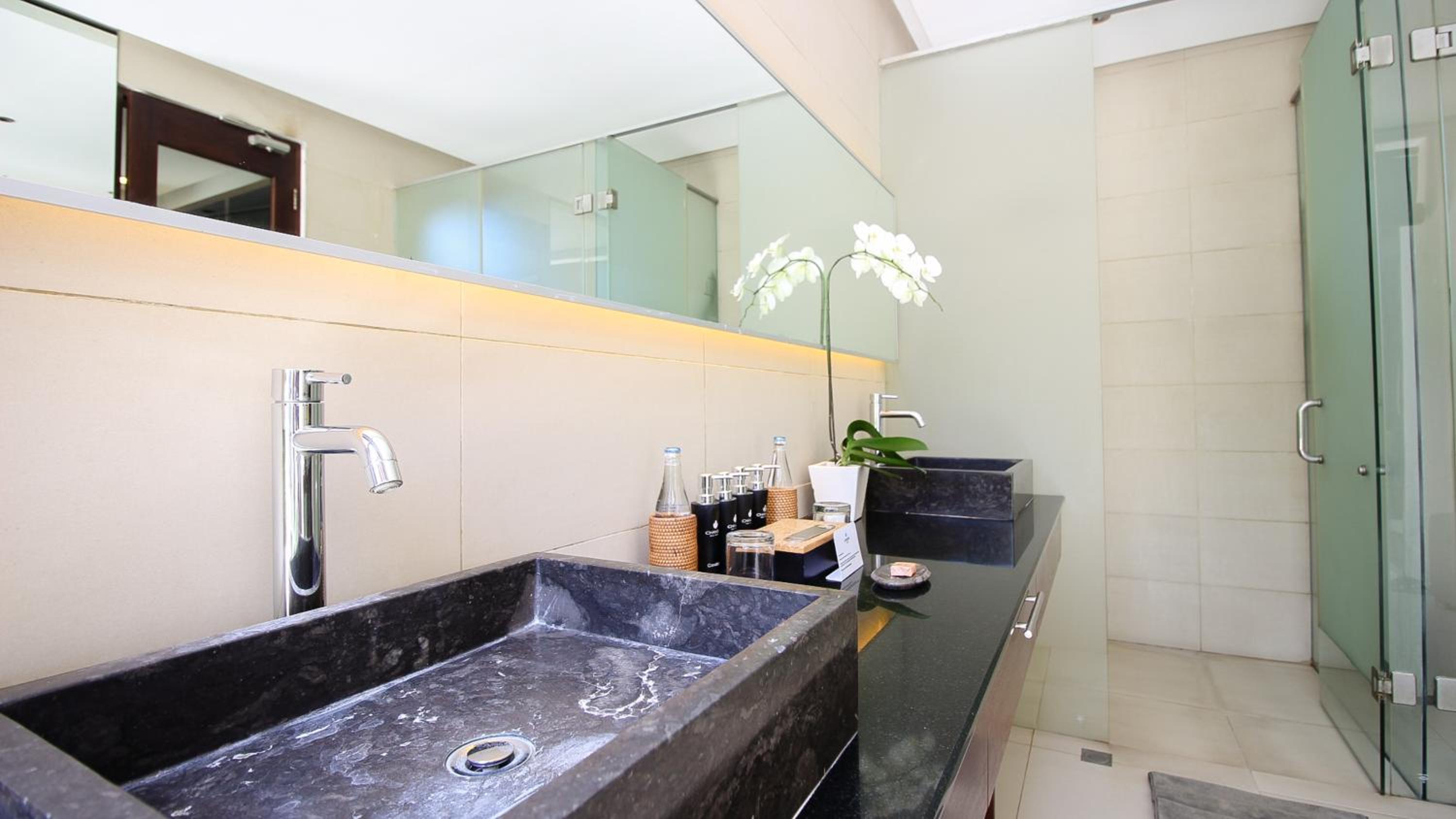 Two-Bedroom Villa with Private Pool - Photo 9