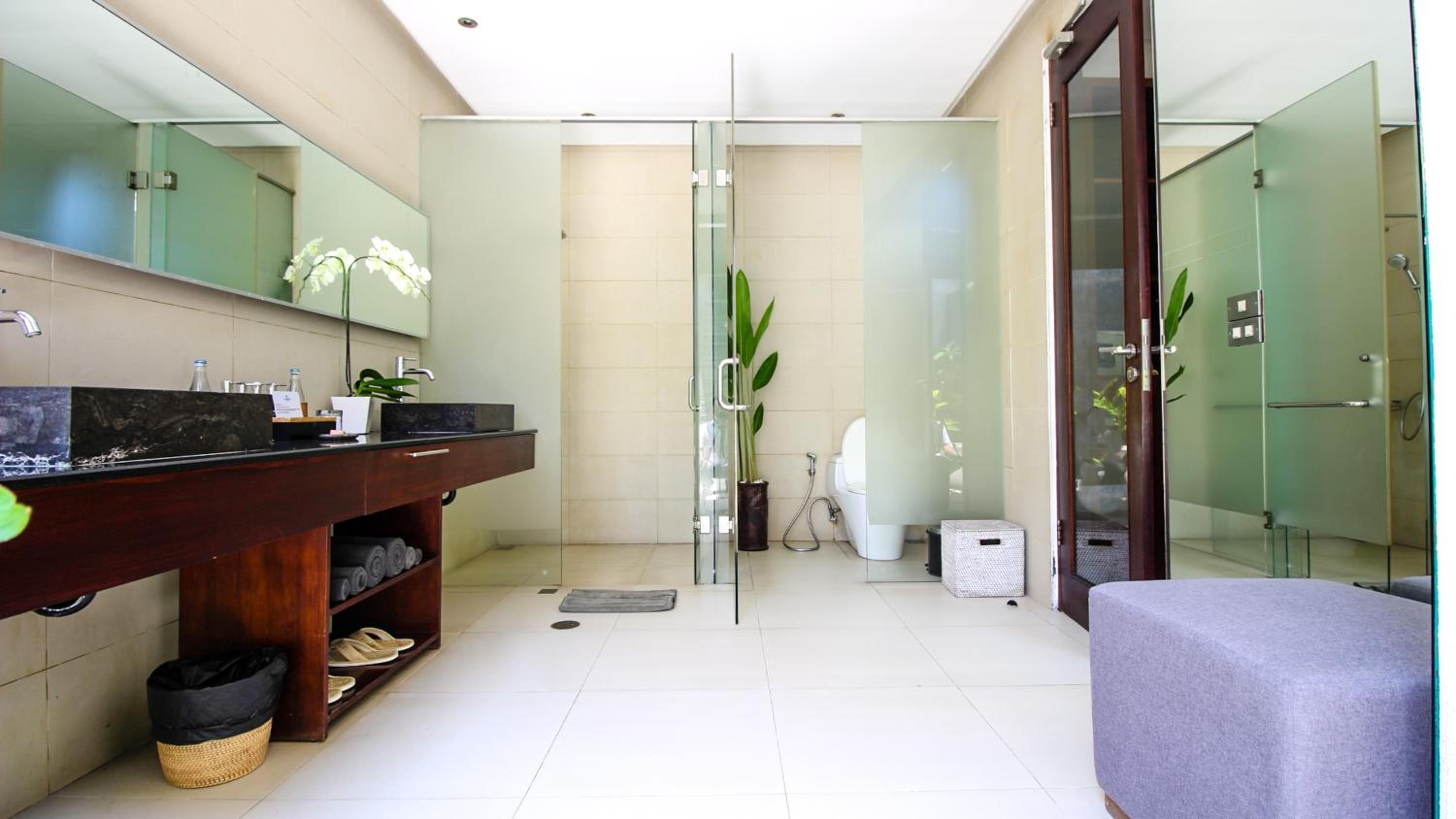 Two-Bedroom Villa with Private Pool - Photo 5