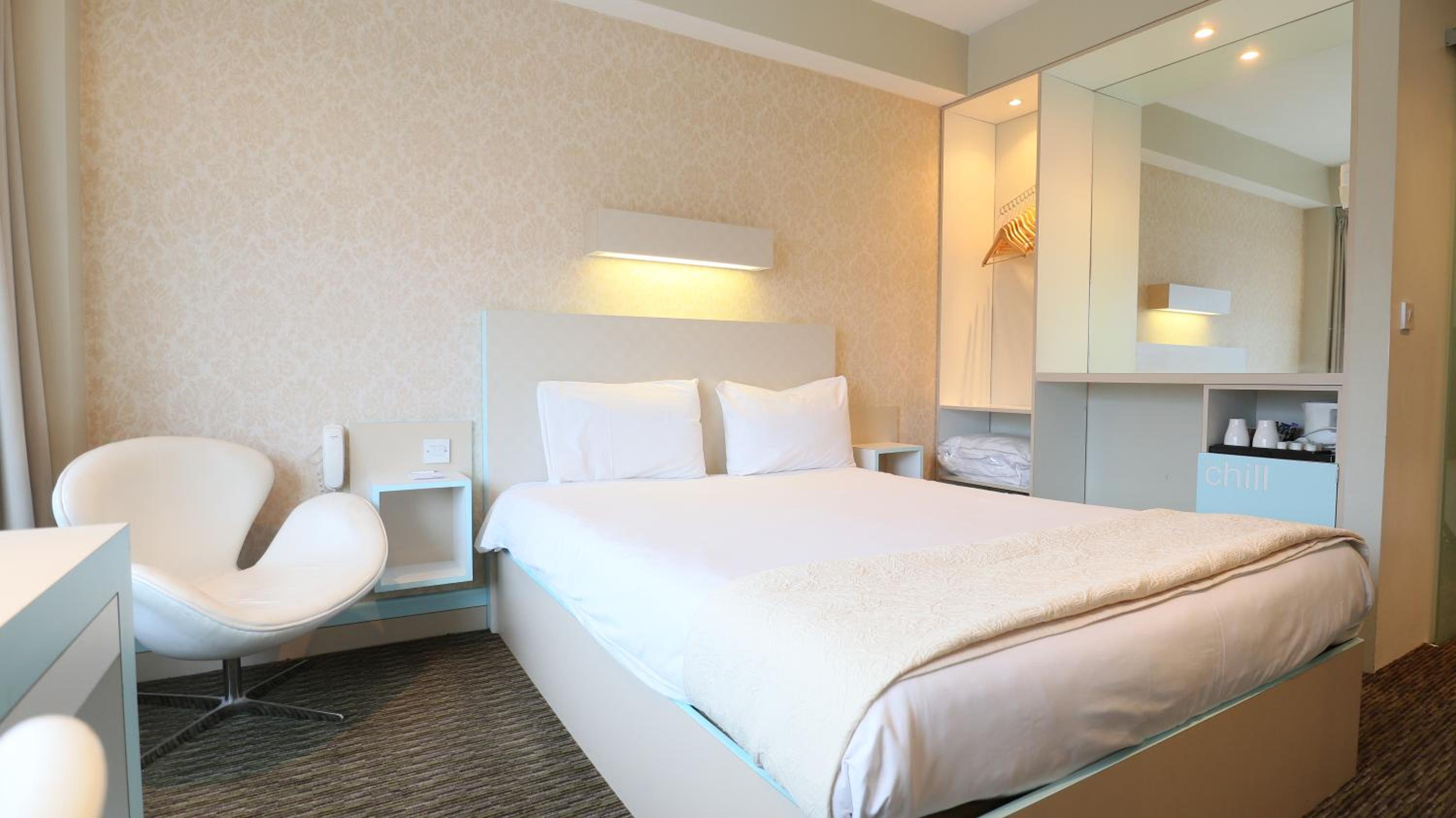 Standard Double Room - Photo 2