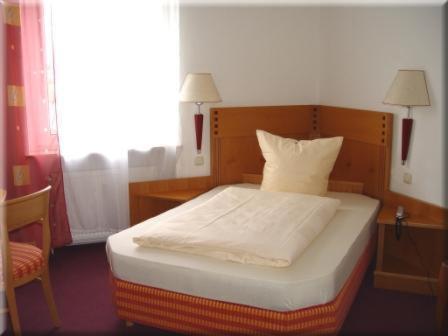 Single Room photo 3