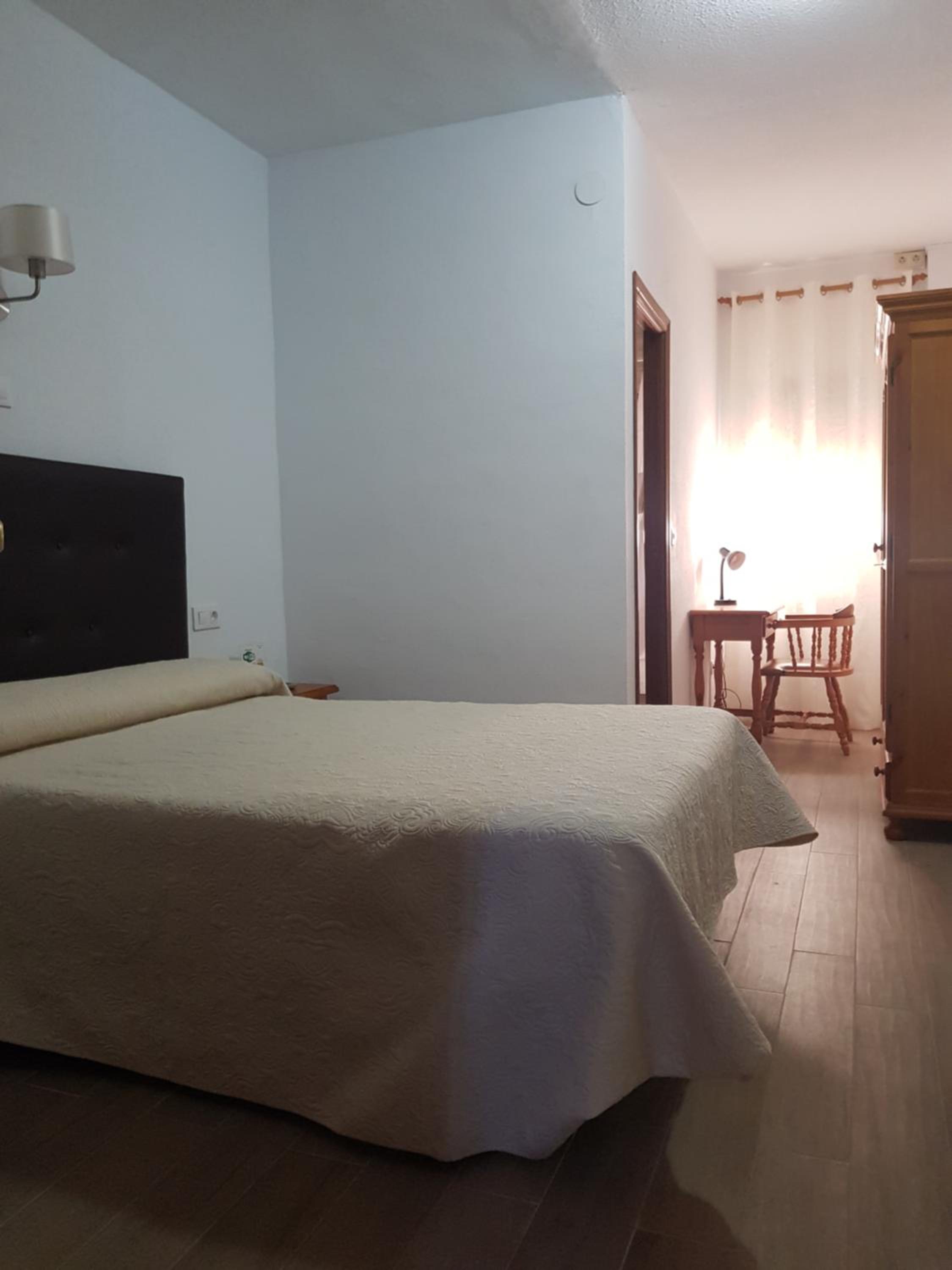 Double Or Twin Room photo 3