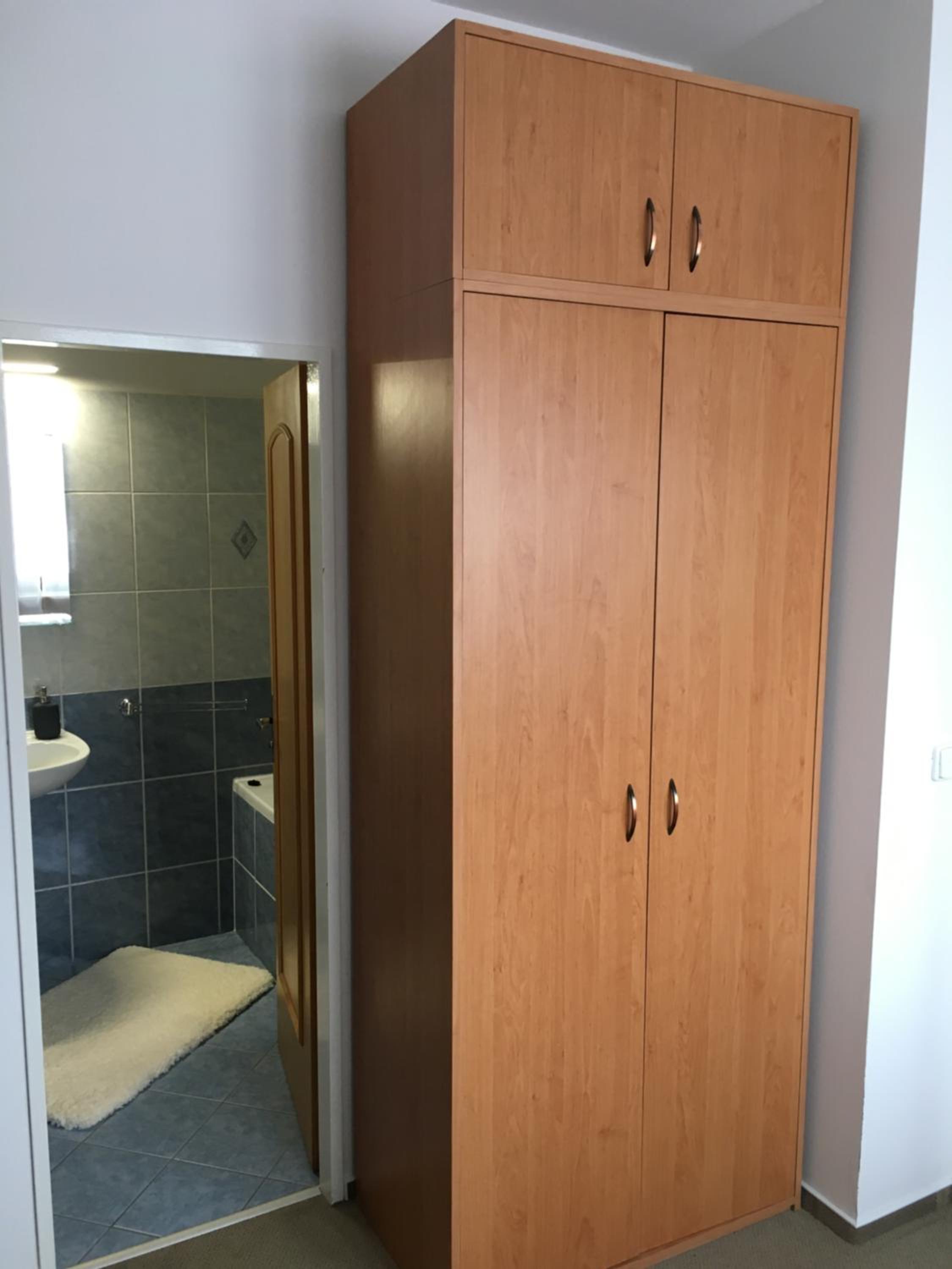 Deluxe Double Room with Bath photo 3