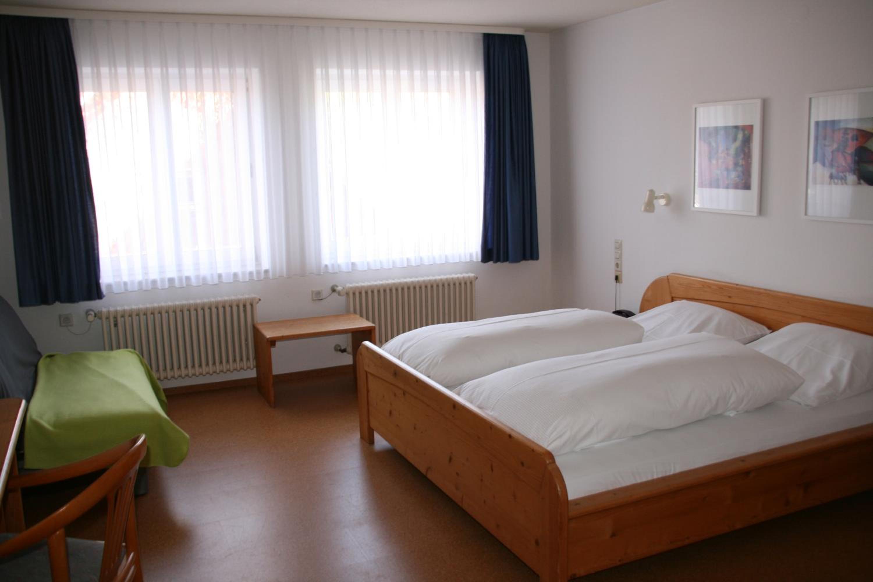 Double or Twin Room - Photo 3