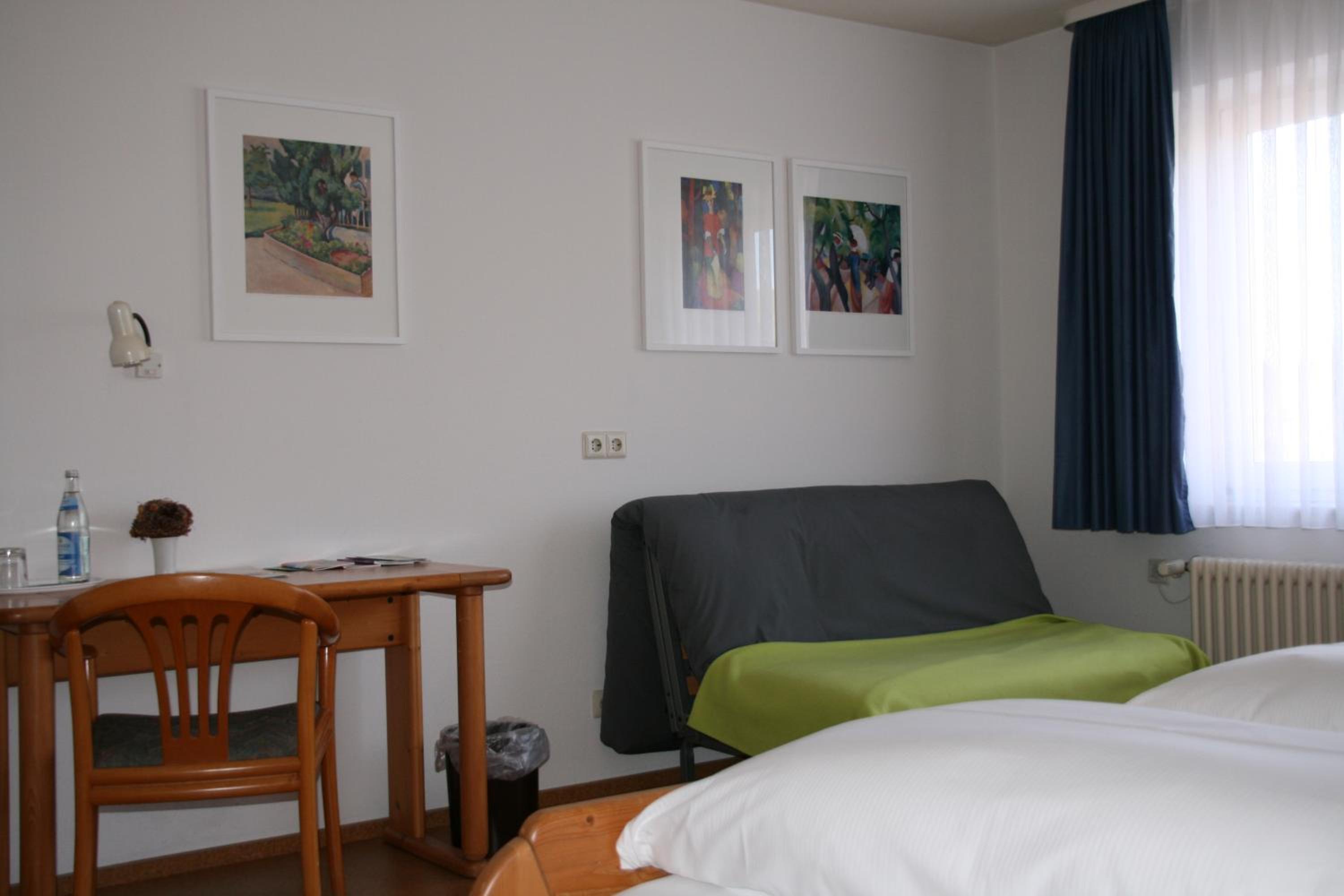 Double or Twin Room - Photo 1