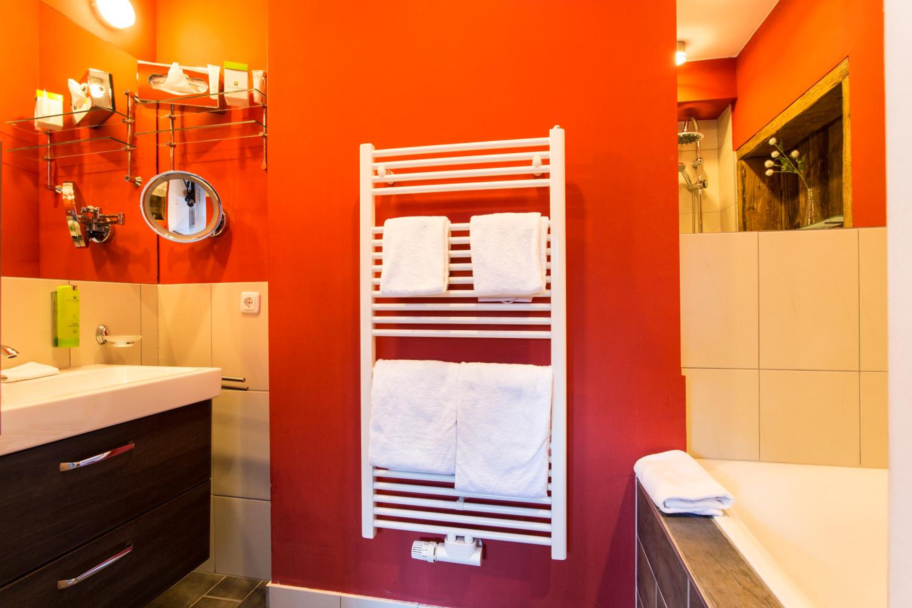 Standard Double Room without balcony - Rotes Wandl photo 3