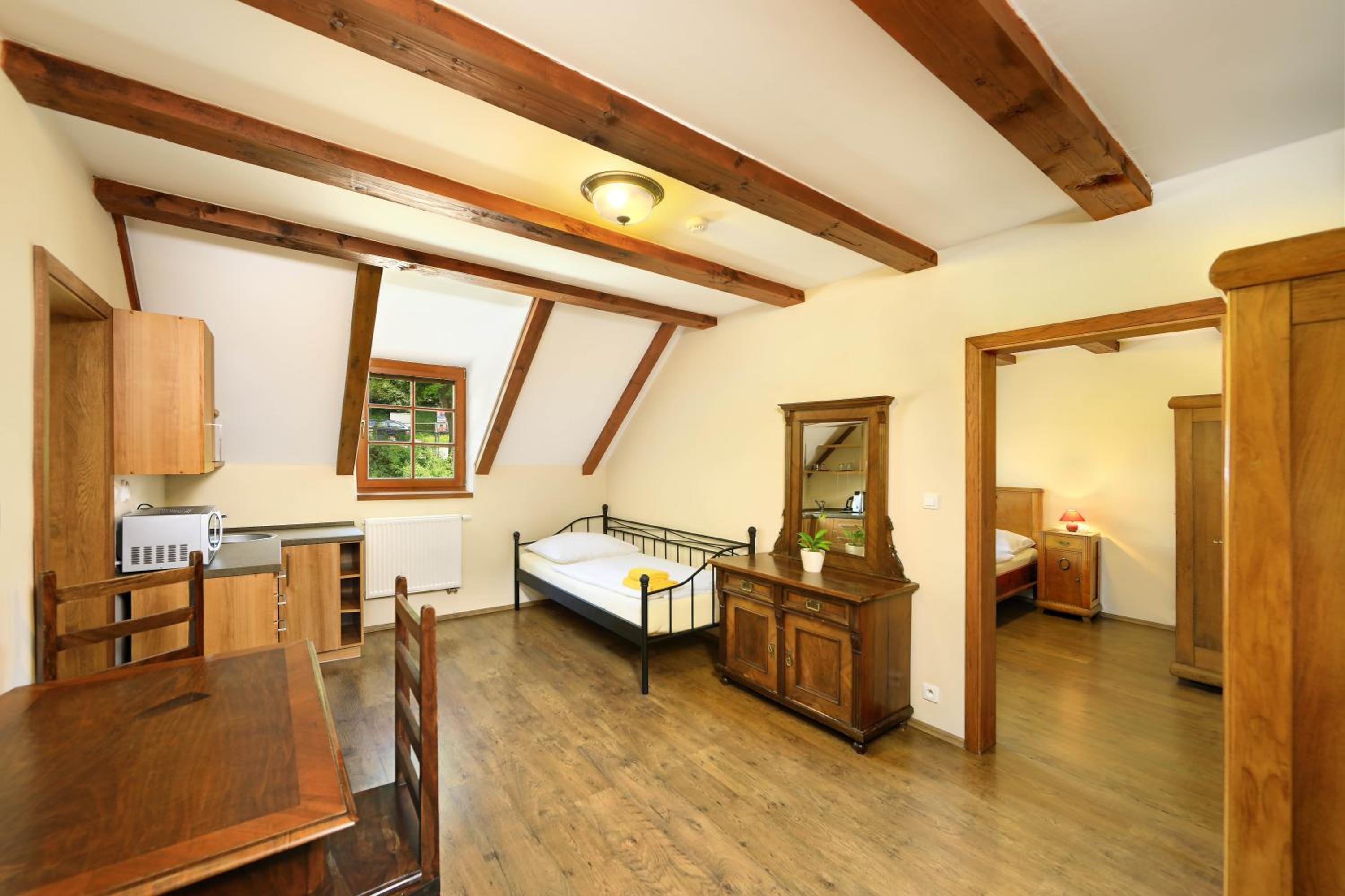 Apartment (3 Adults) photo 2