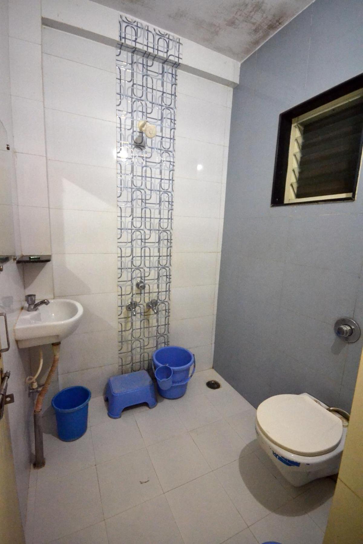 Standard Double Room with Fan photo 3